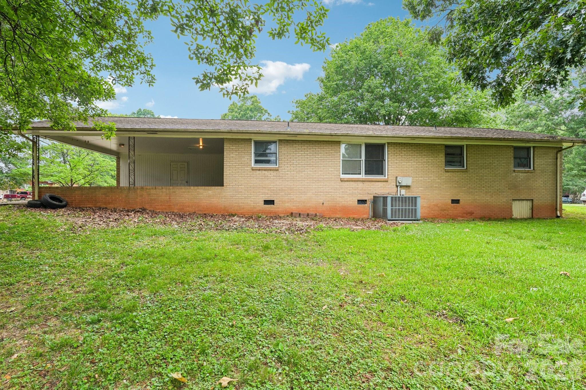 2130 23rd Street Place Property Photo 34
