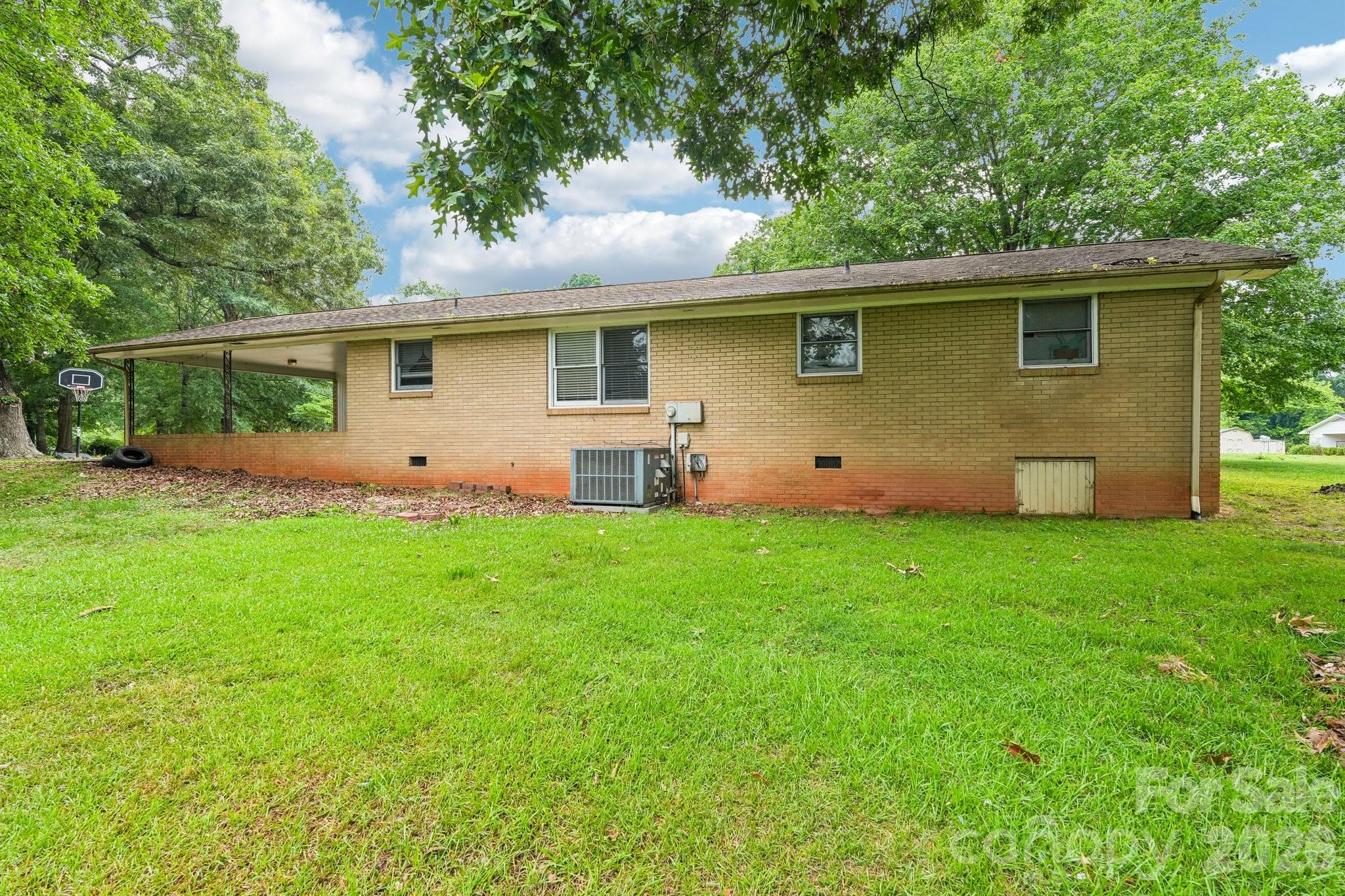 2130 23rd Street Place Property Photo 35