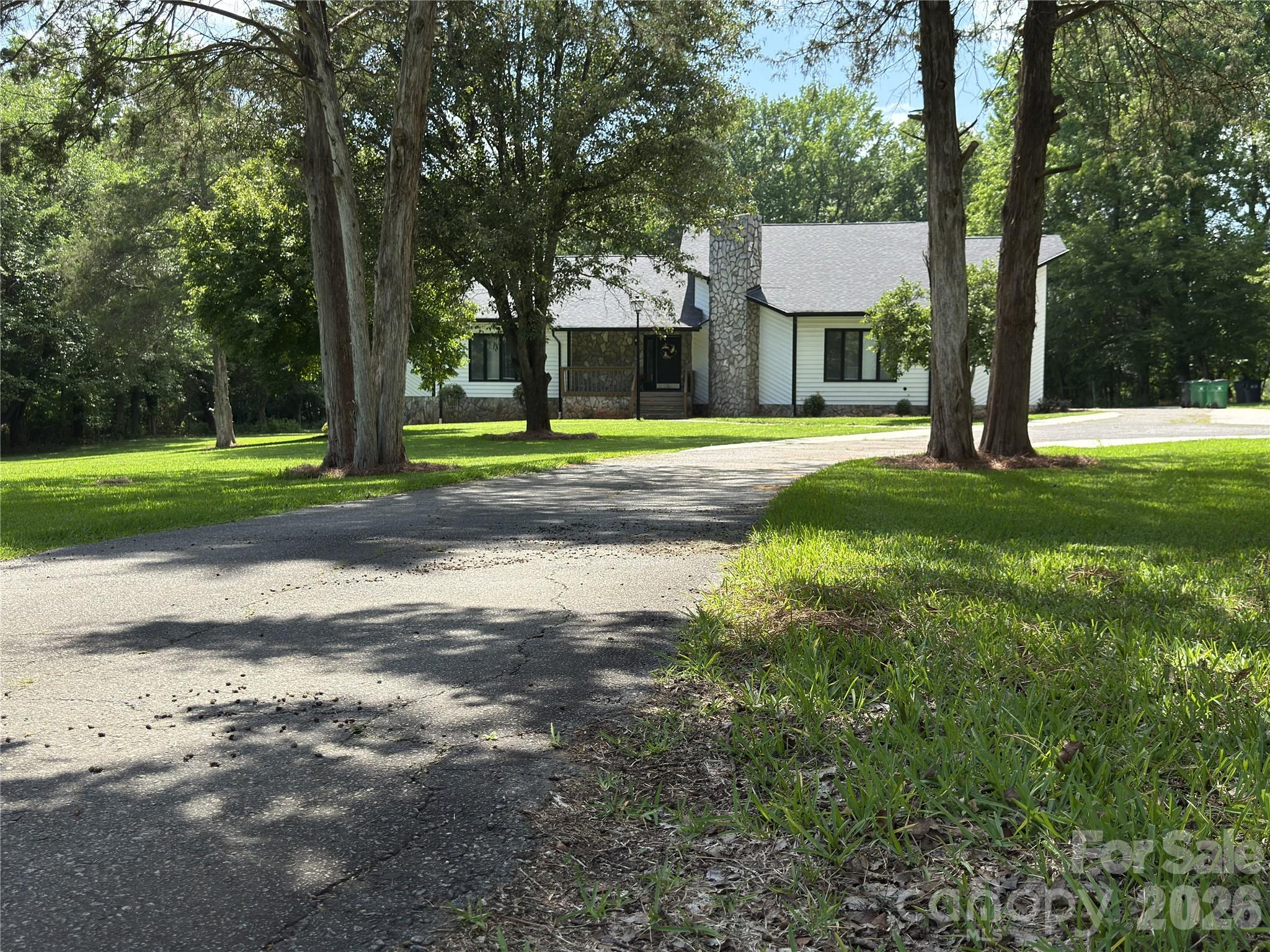 7825 Plott Road Property Photo 2