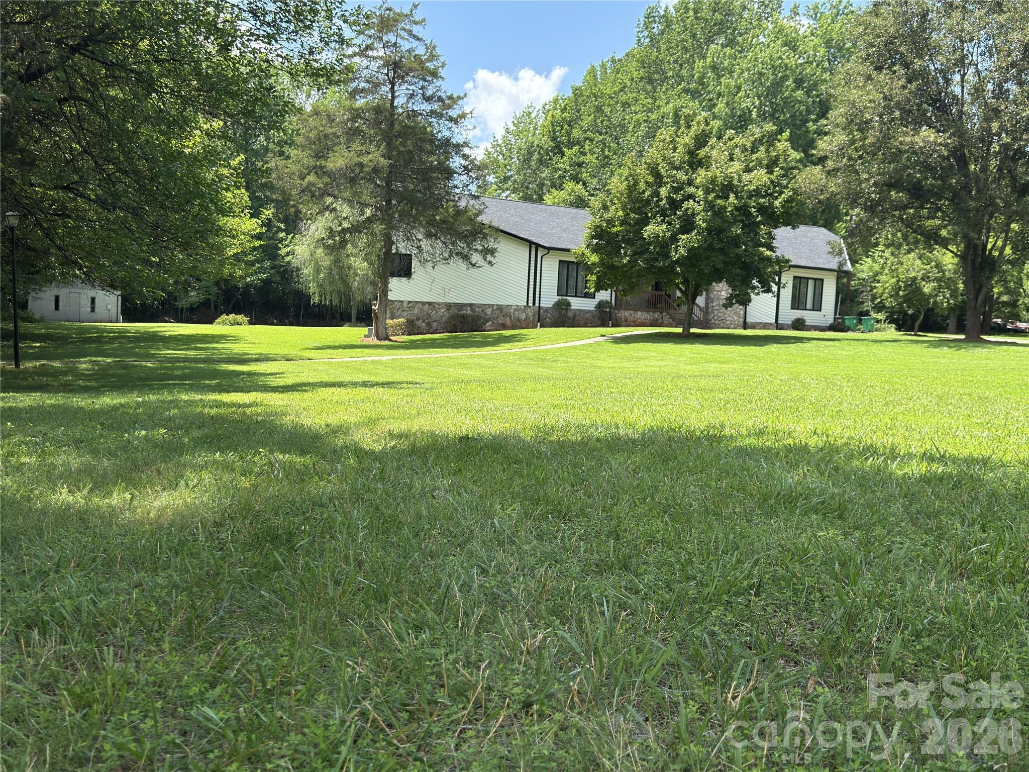 7825 Plott Road Property Photo 5