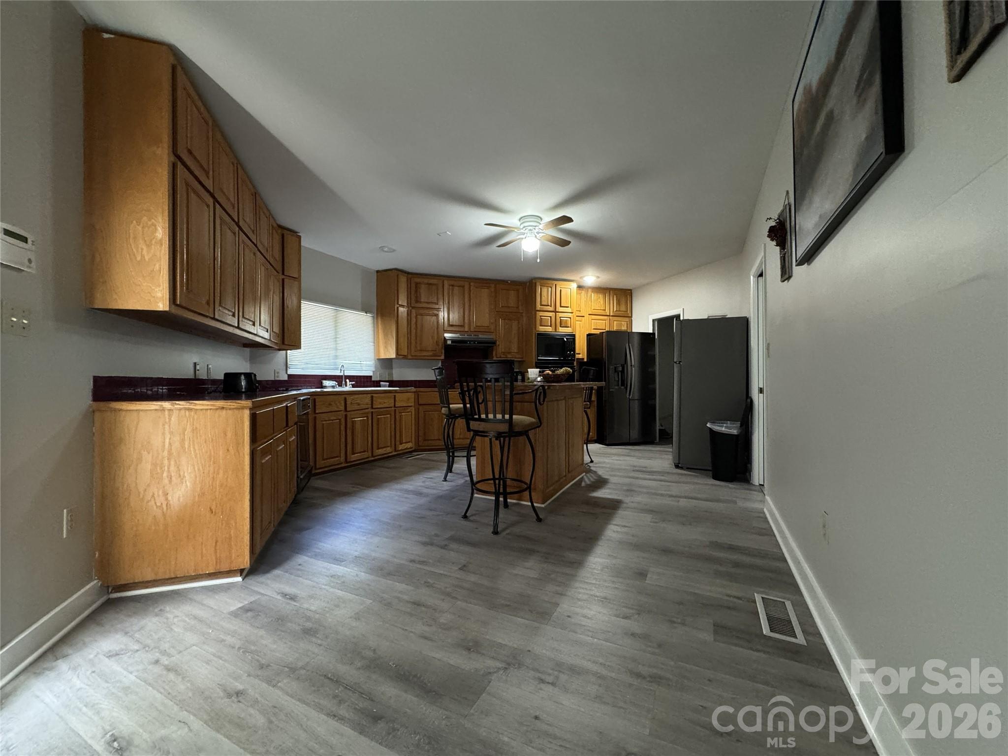 7825 Plott Road Property Photo 8