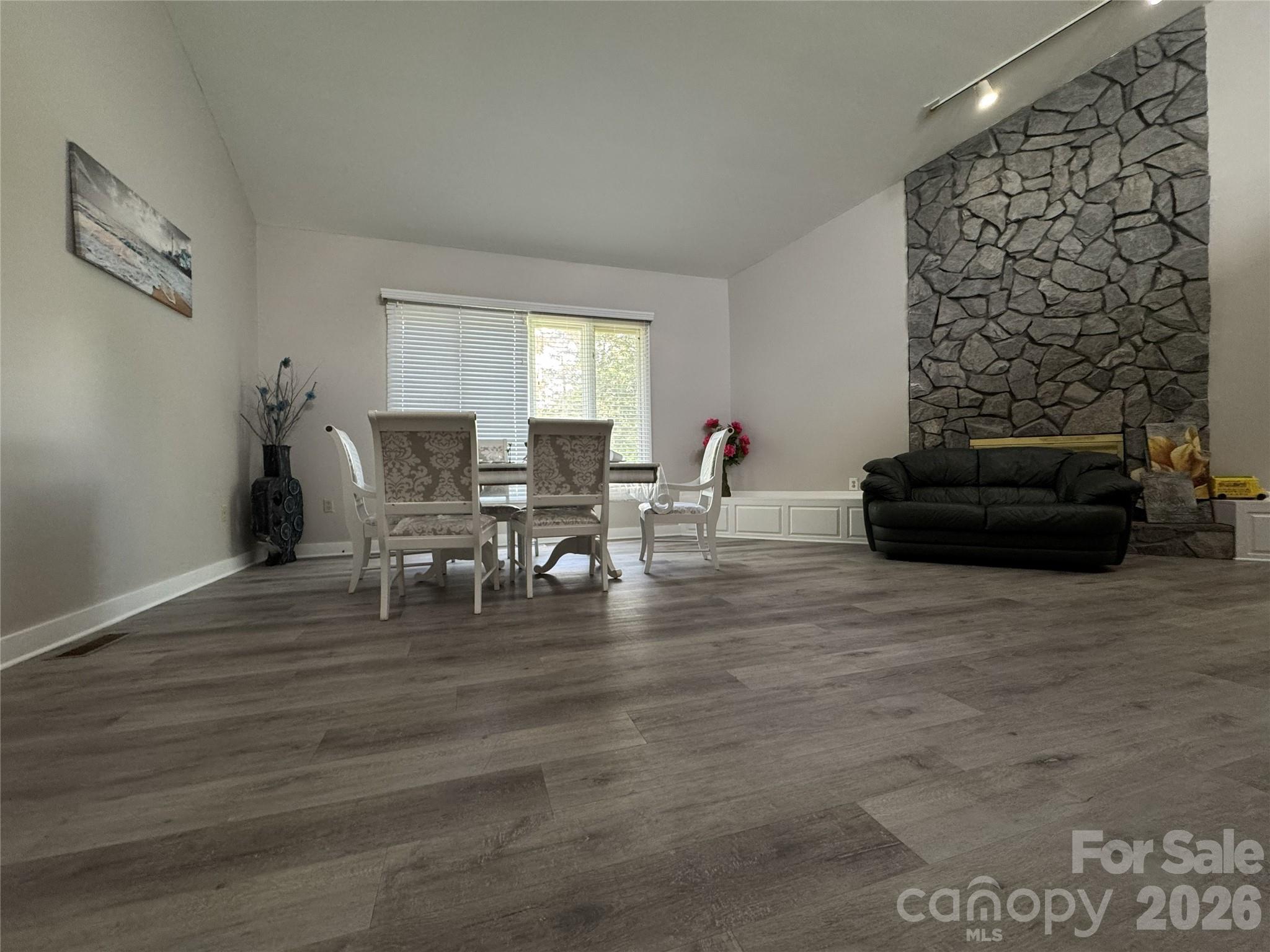 7825 Plott Road Property Photo 13