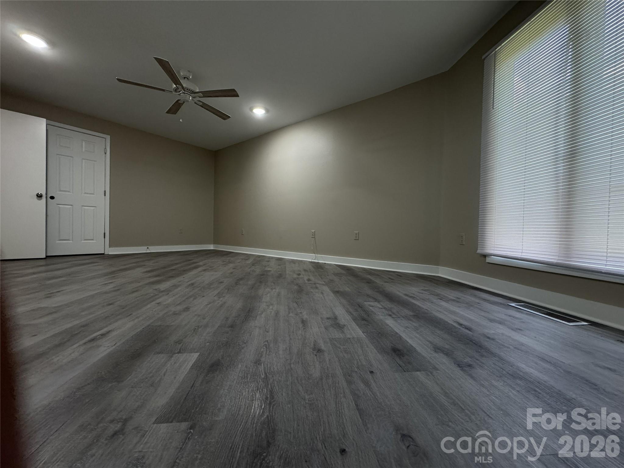 7825 Plott Road Property Photo 19