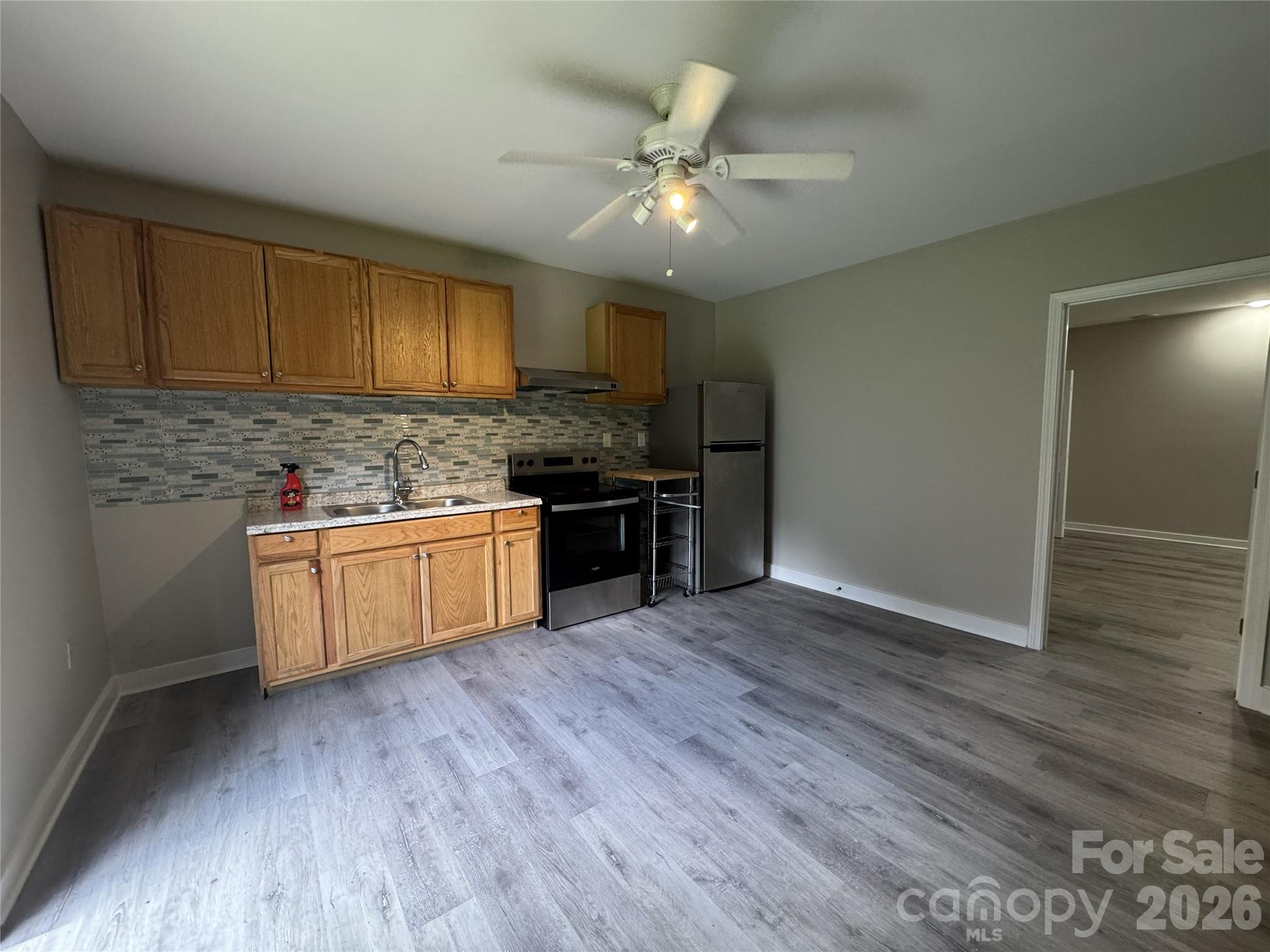 7825 Plott Road Property Photo 31