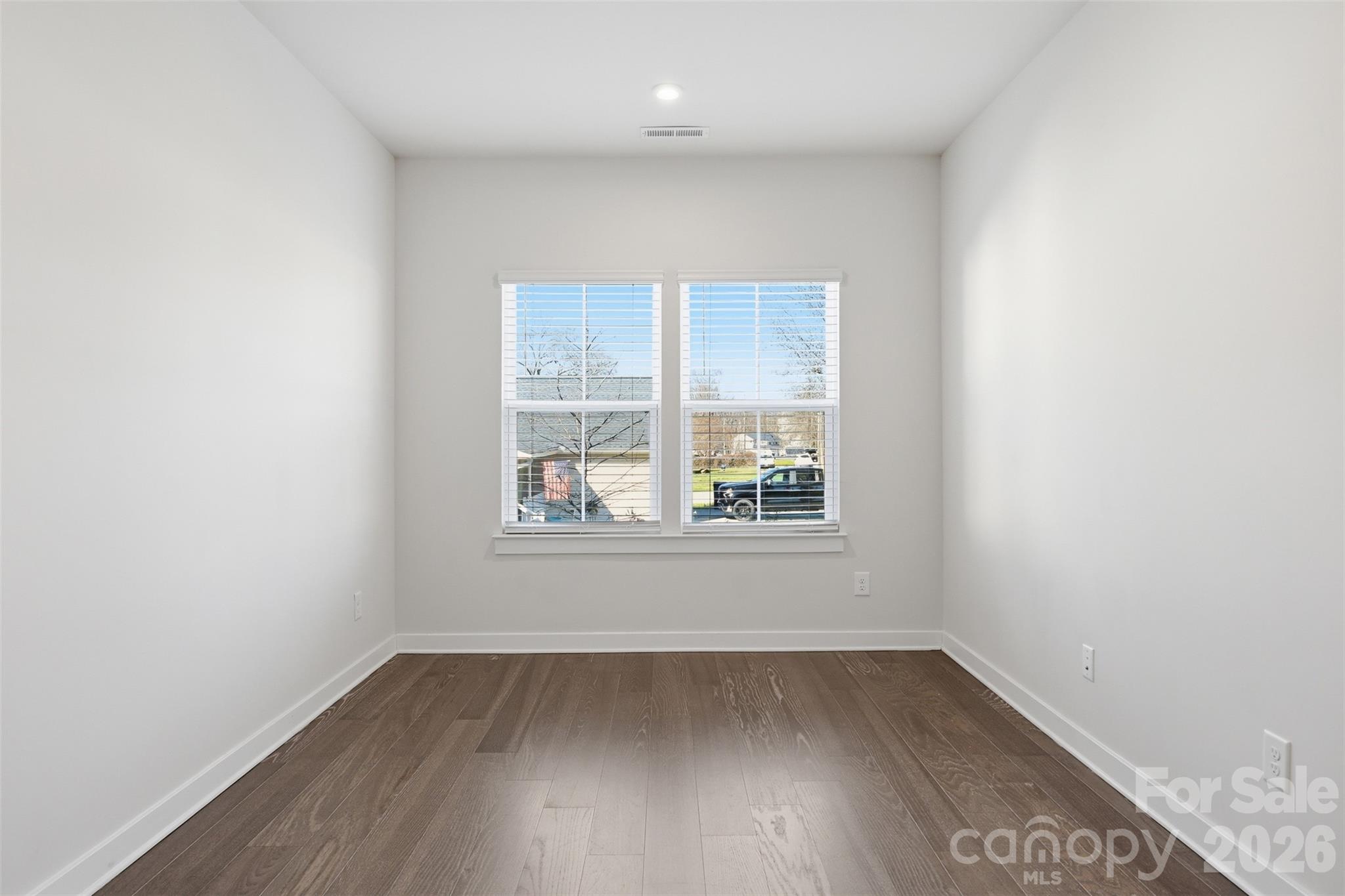 6334 Cambridge Drive Property Photo 8