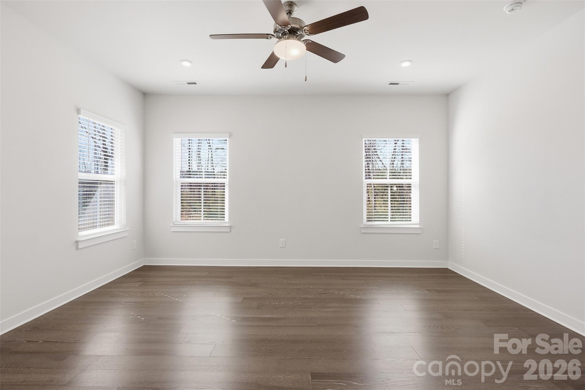 6334 Cambridge Drive Property Photo 12