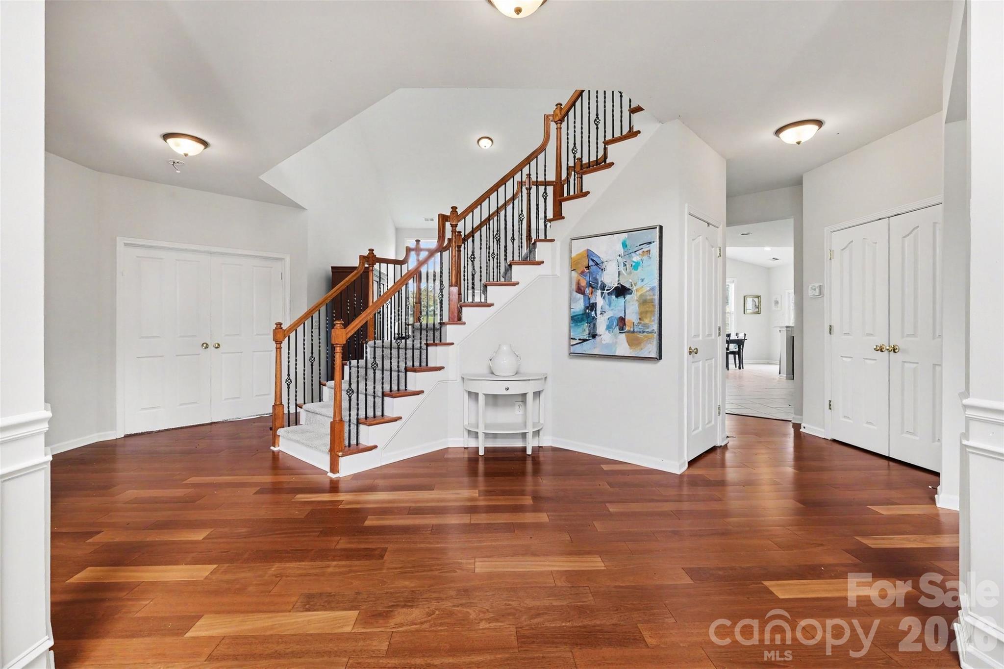 4396 Foxfield Court Property Photo 2