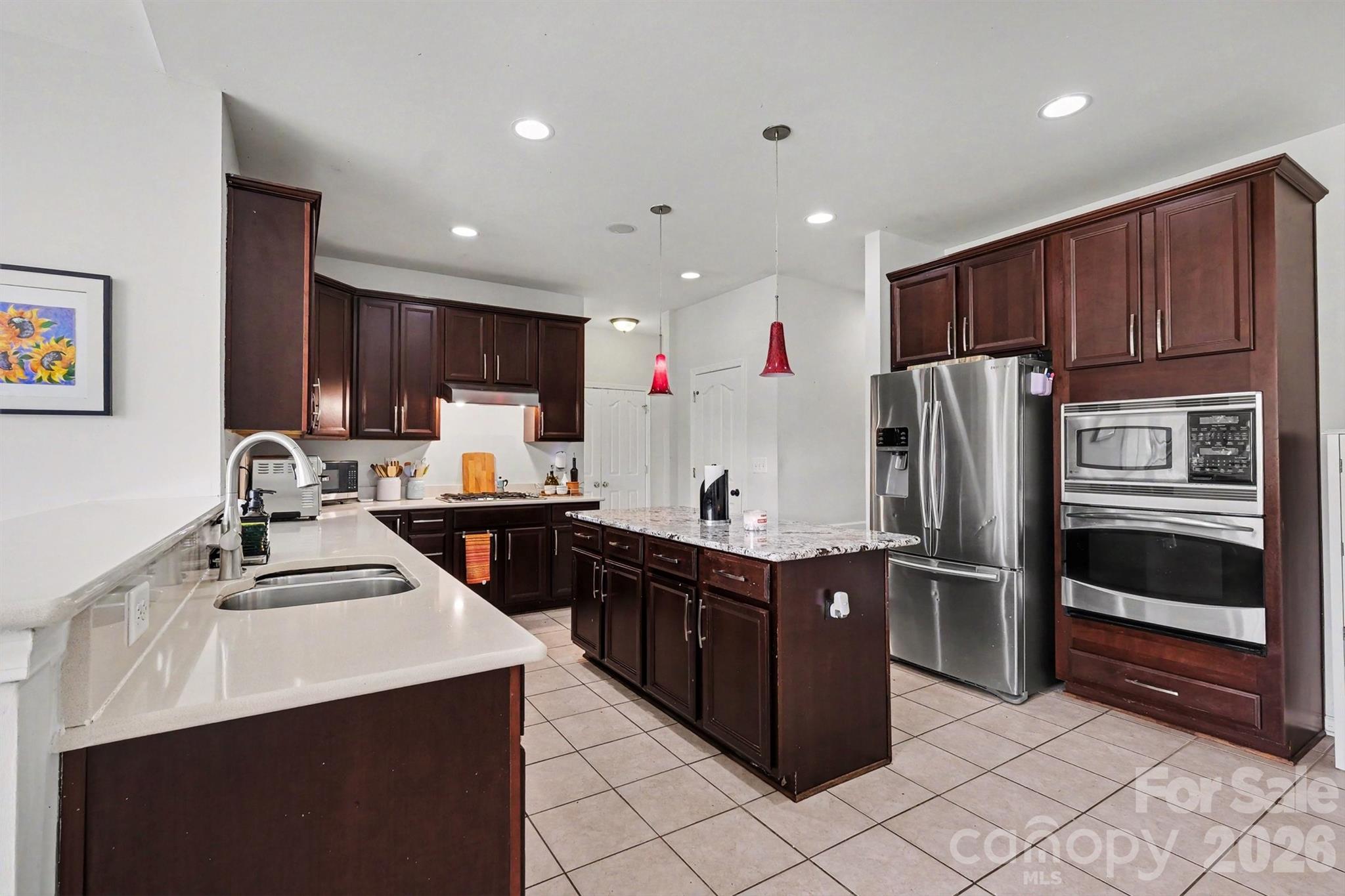 4396 Foxfield Court Property Photo 4