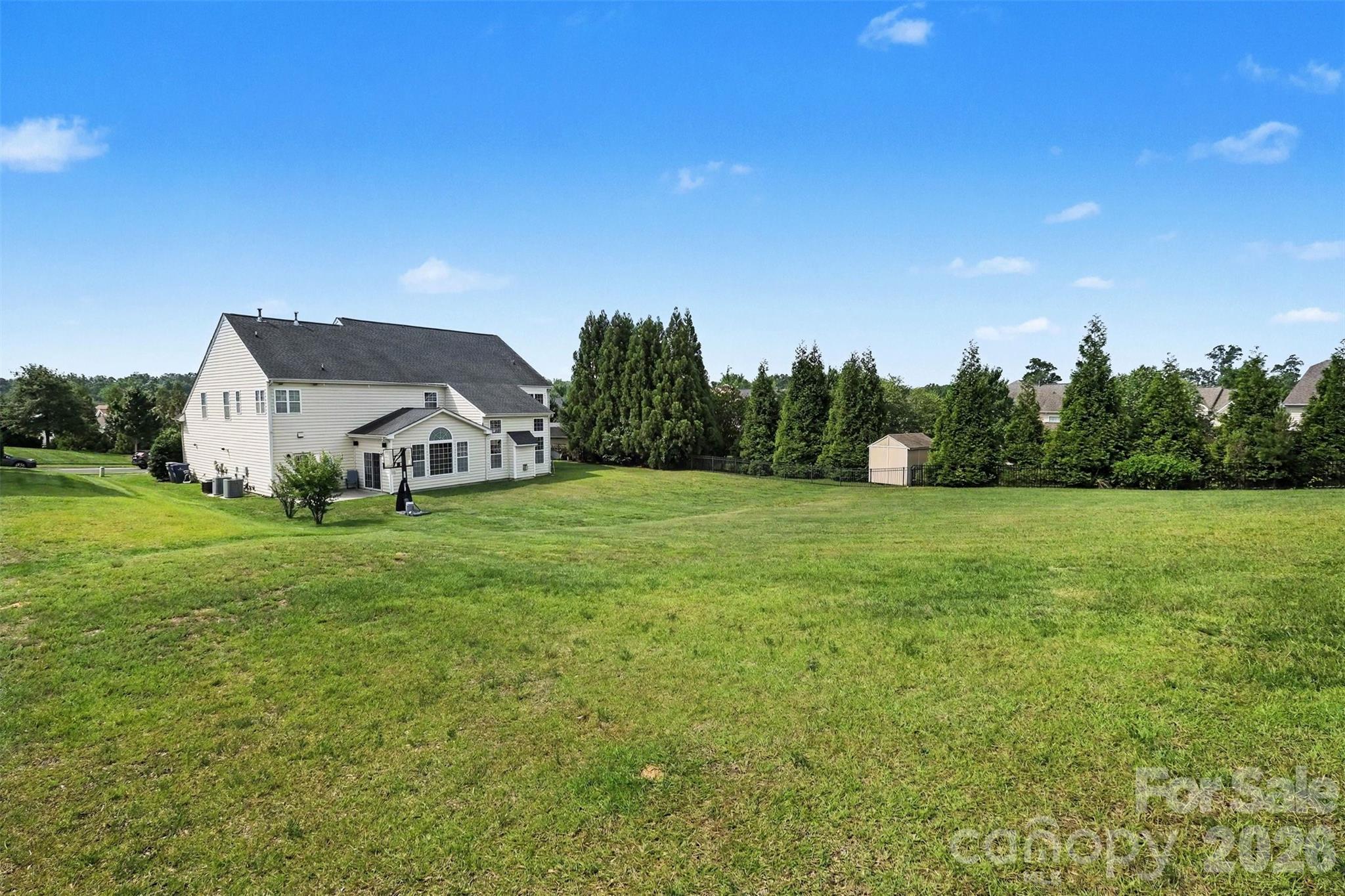 4396 Foxfield Court Property Photo 9