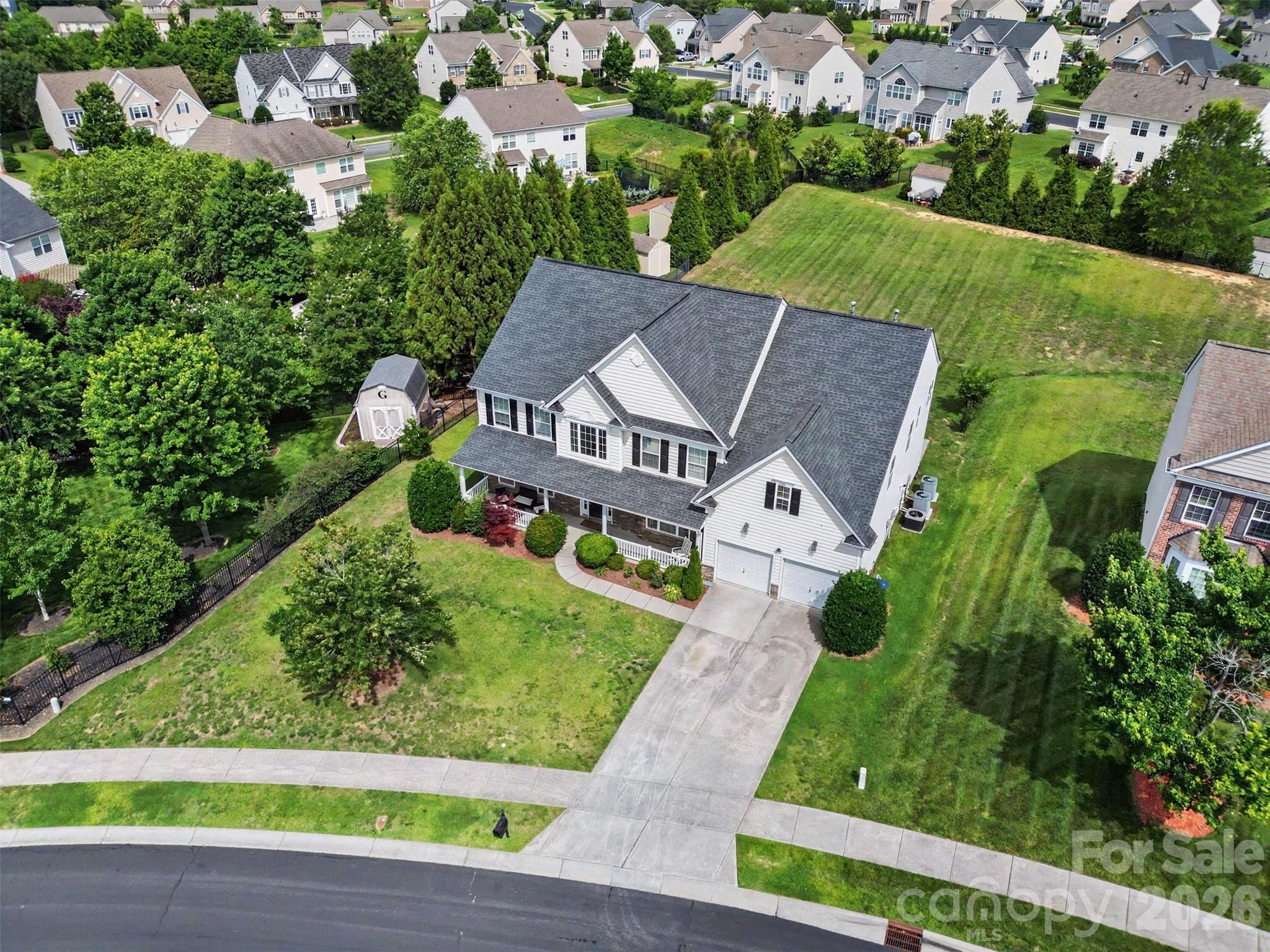4396 Foxfield Court Property Photo 10