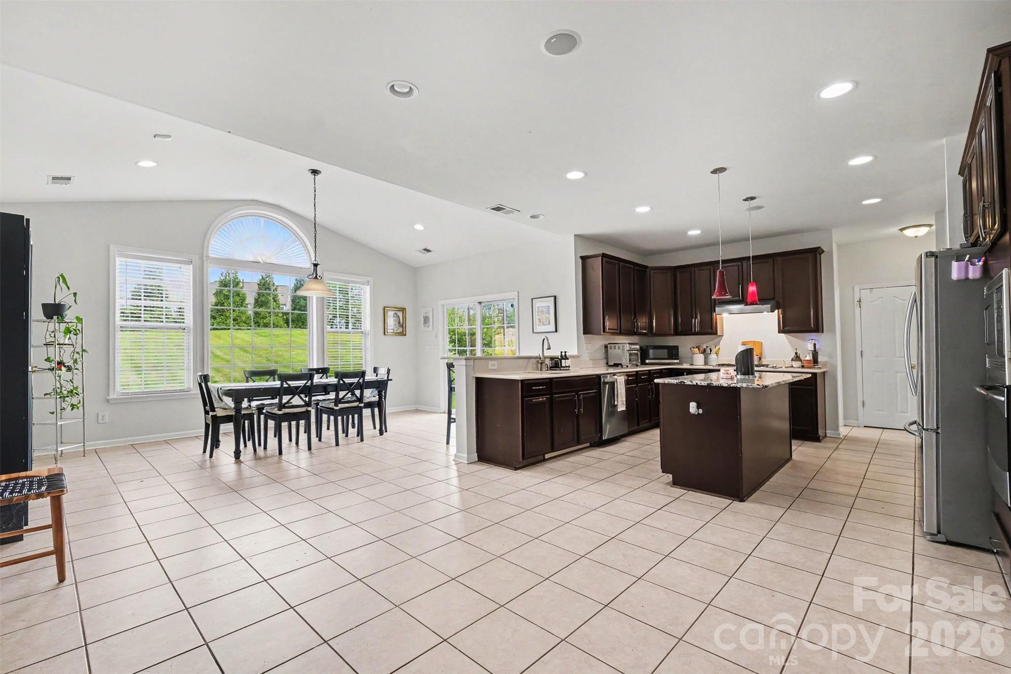 4396 Foxfield Court Property Photo 15