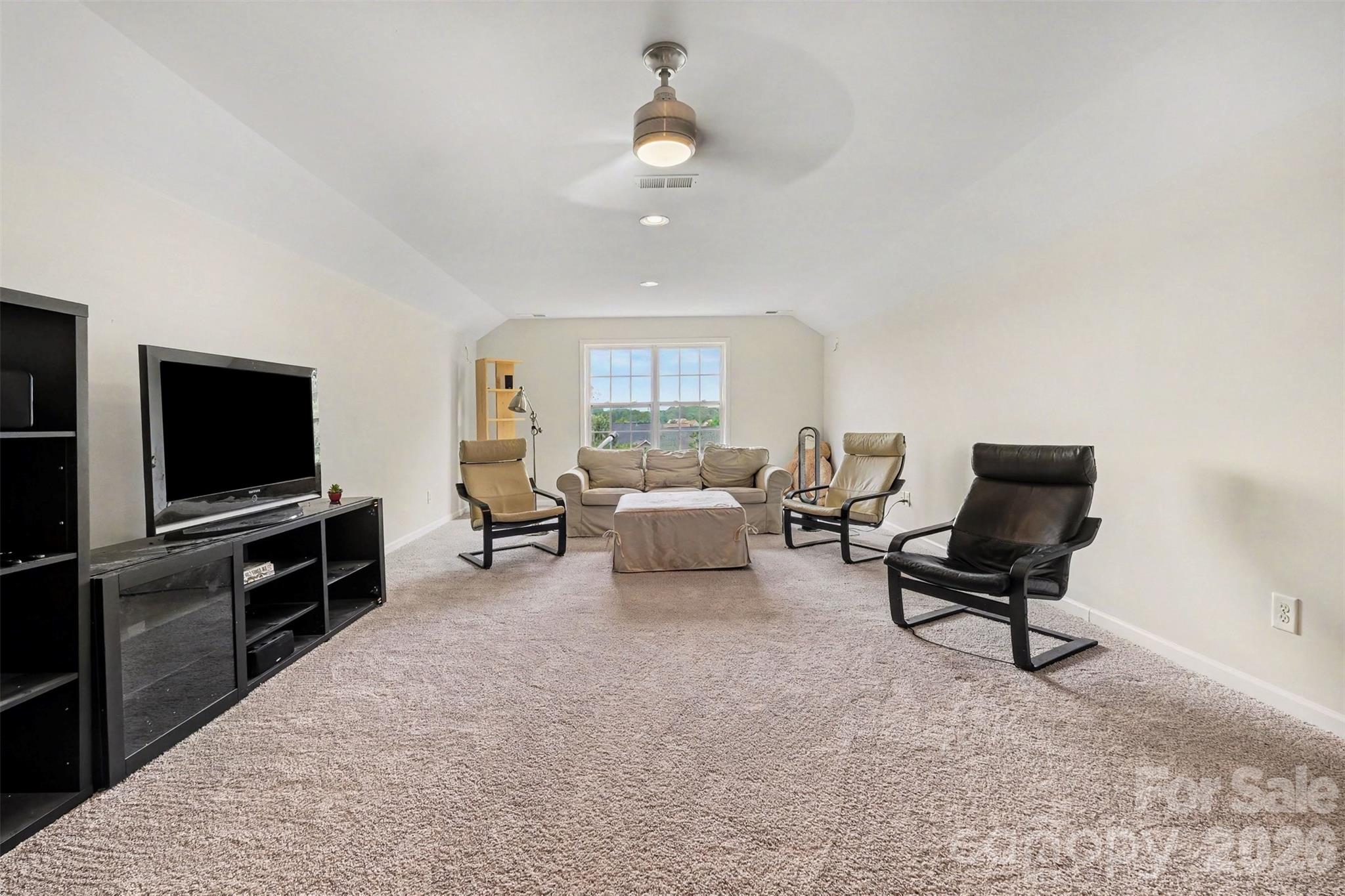 4396 Foxfield Court Property Photo 33
