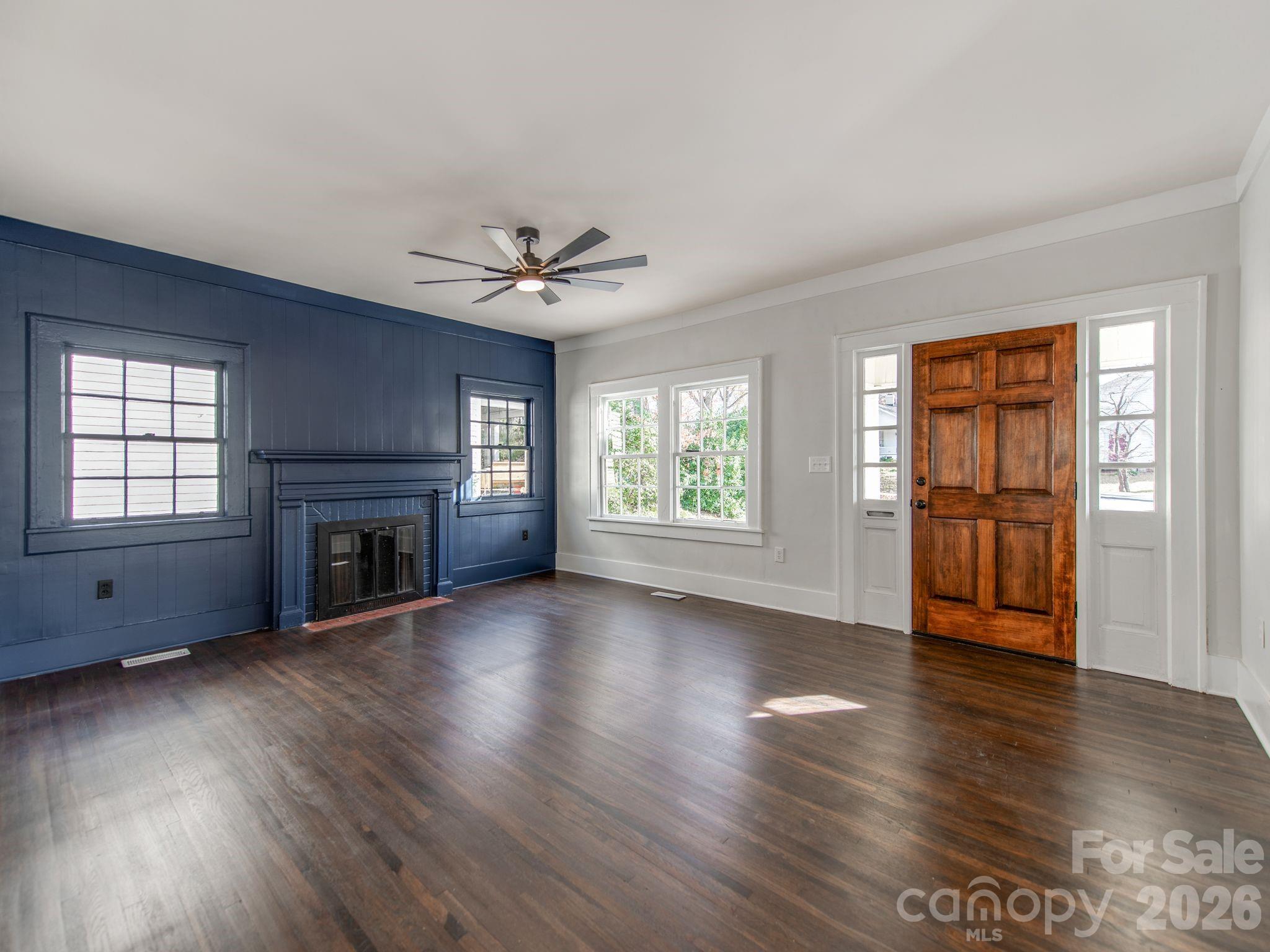 518 5th Avenue Property Photo 5