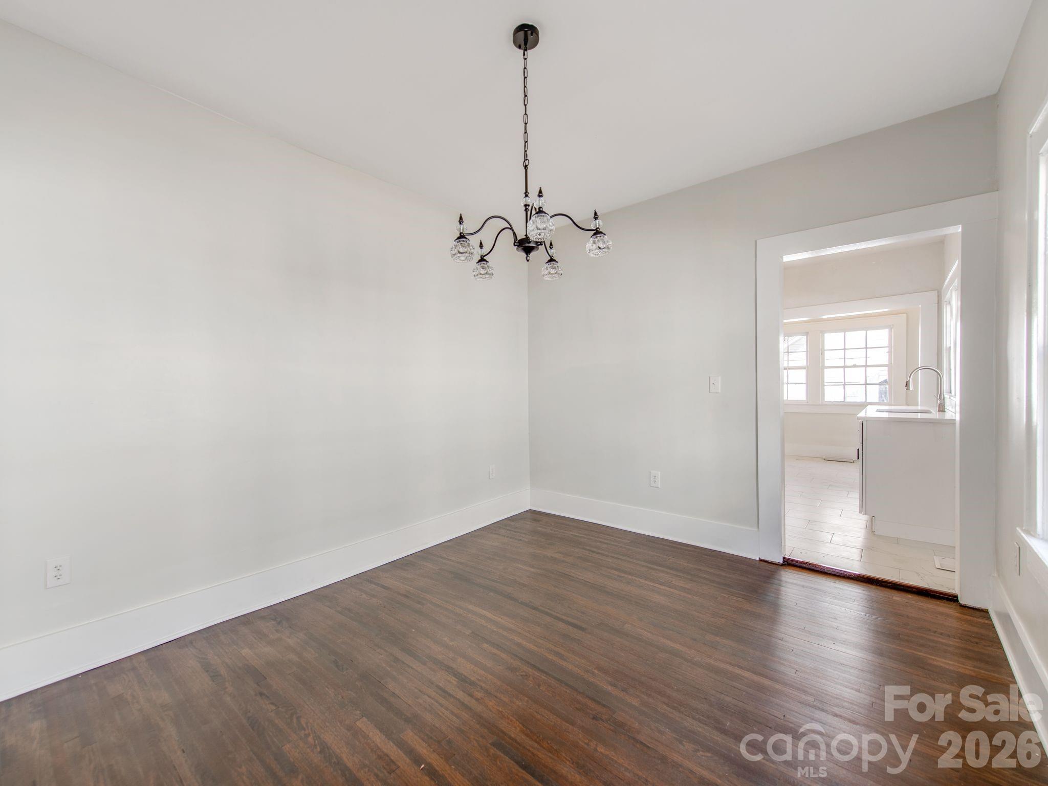 518 5th Avenue Property Photo 18