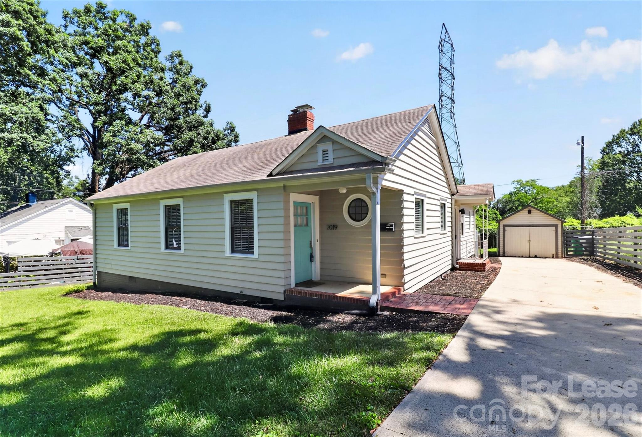 2019 Highland Street Property Photo 1