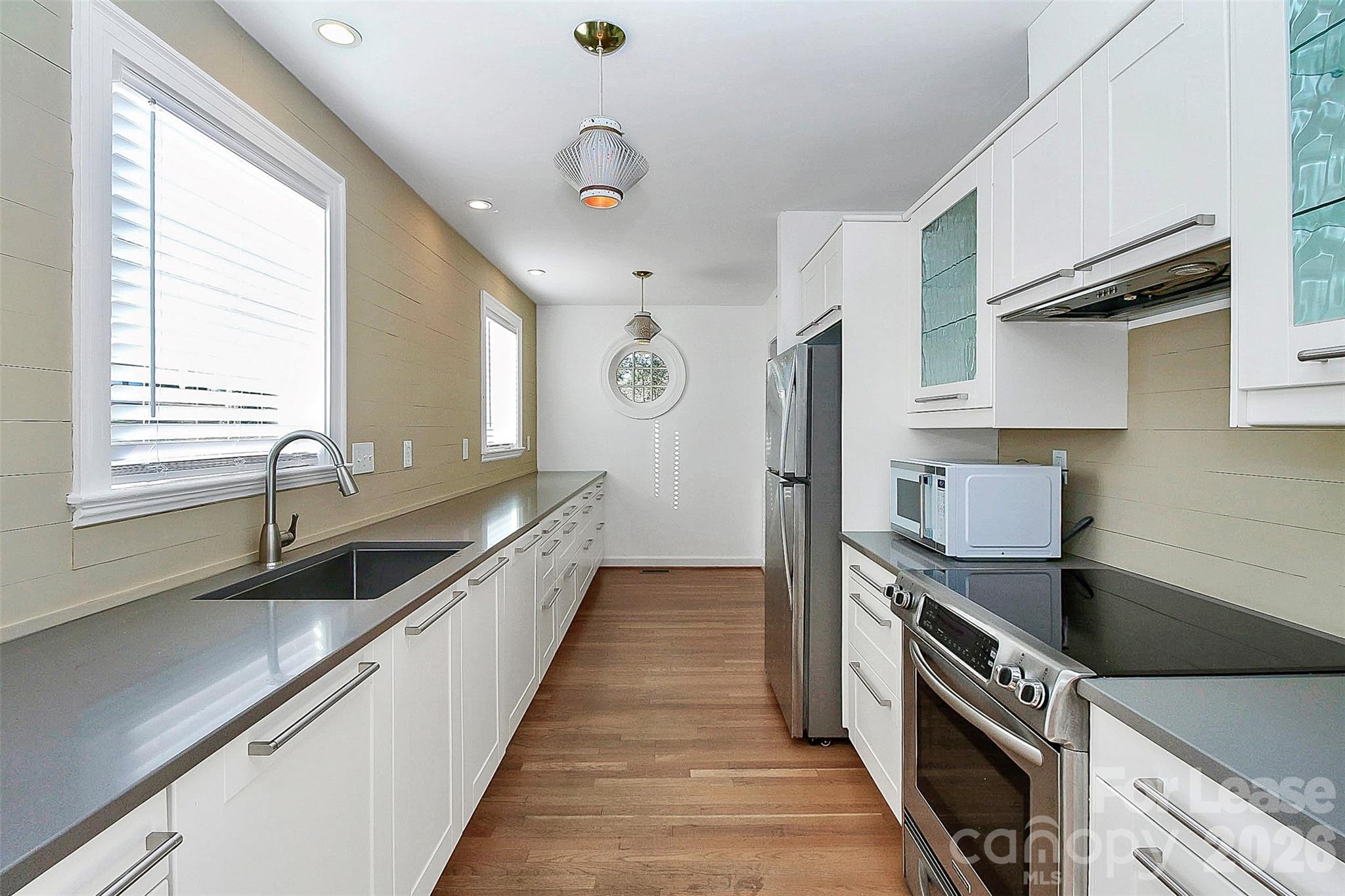 2019 Highland Street Property Photo 13