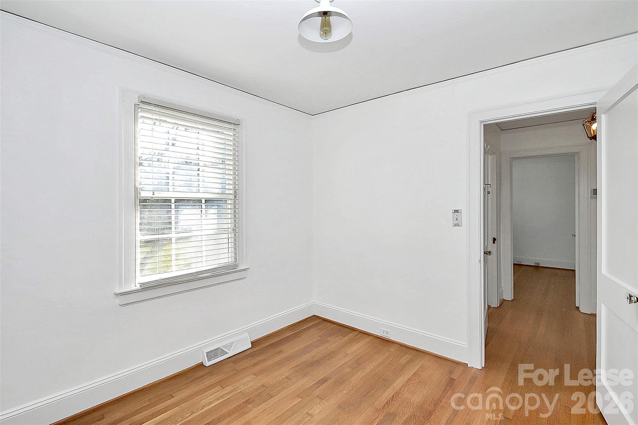 2019 Highland Street Property Photo 26
