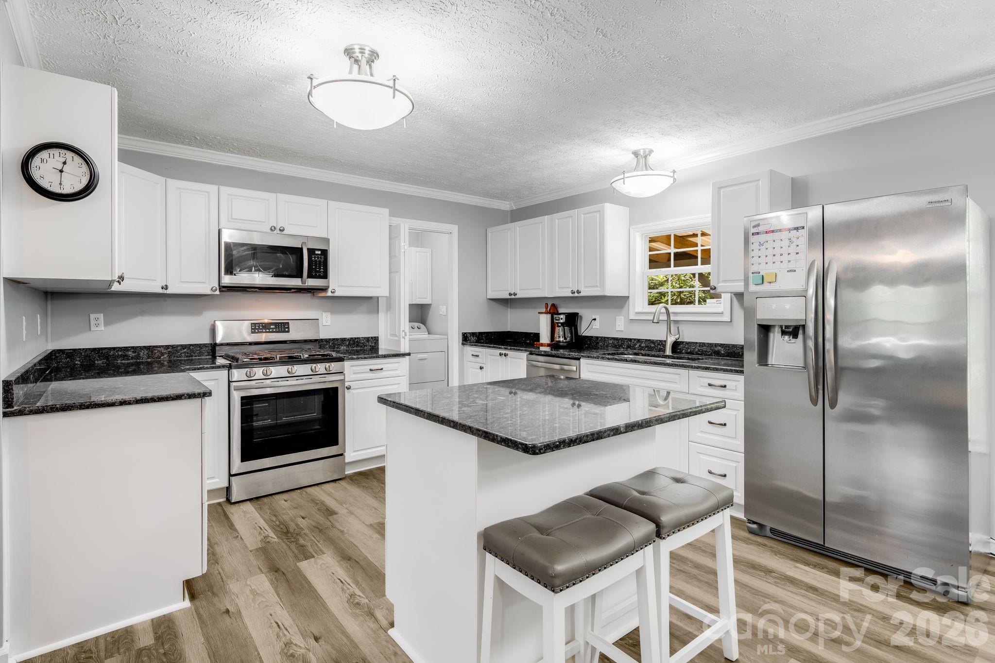 112 Reeves Road Property Photo 7