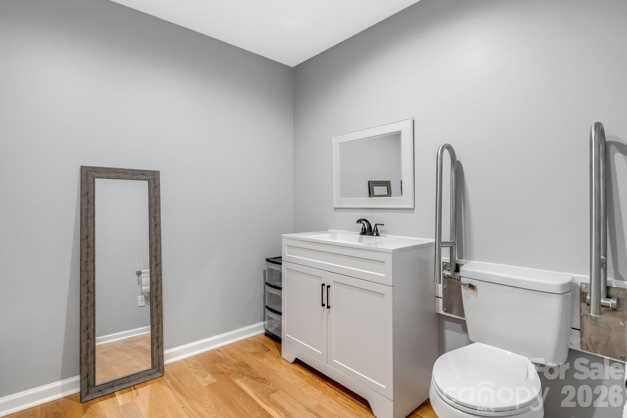 112 Reeves Road Property Photo 17
