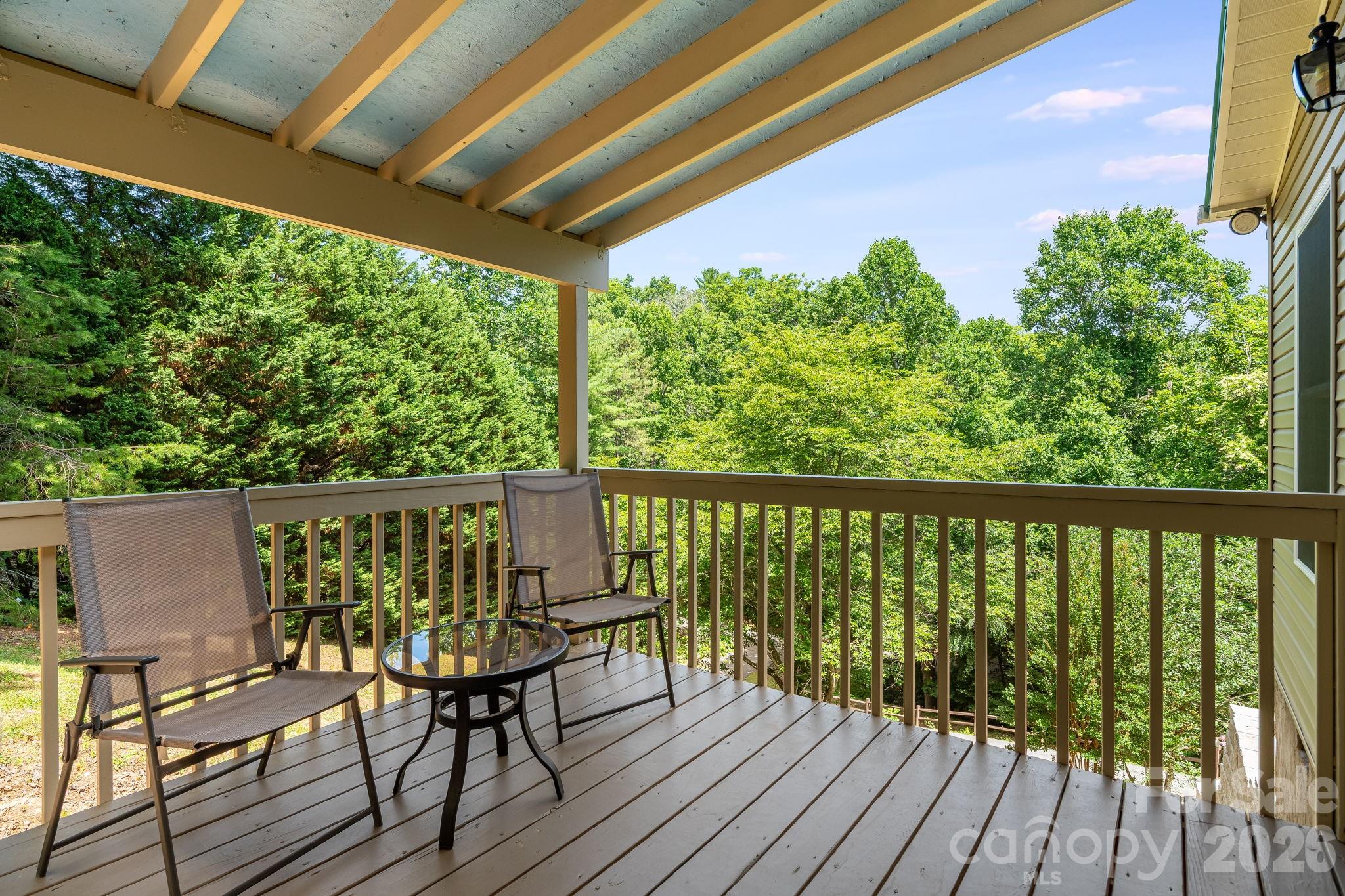 112 Reeves Road Property Photo 21