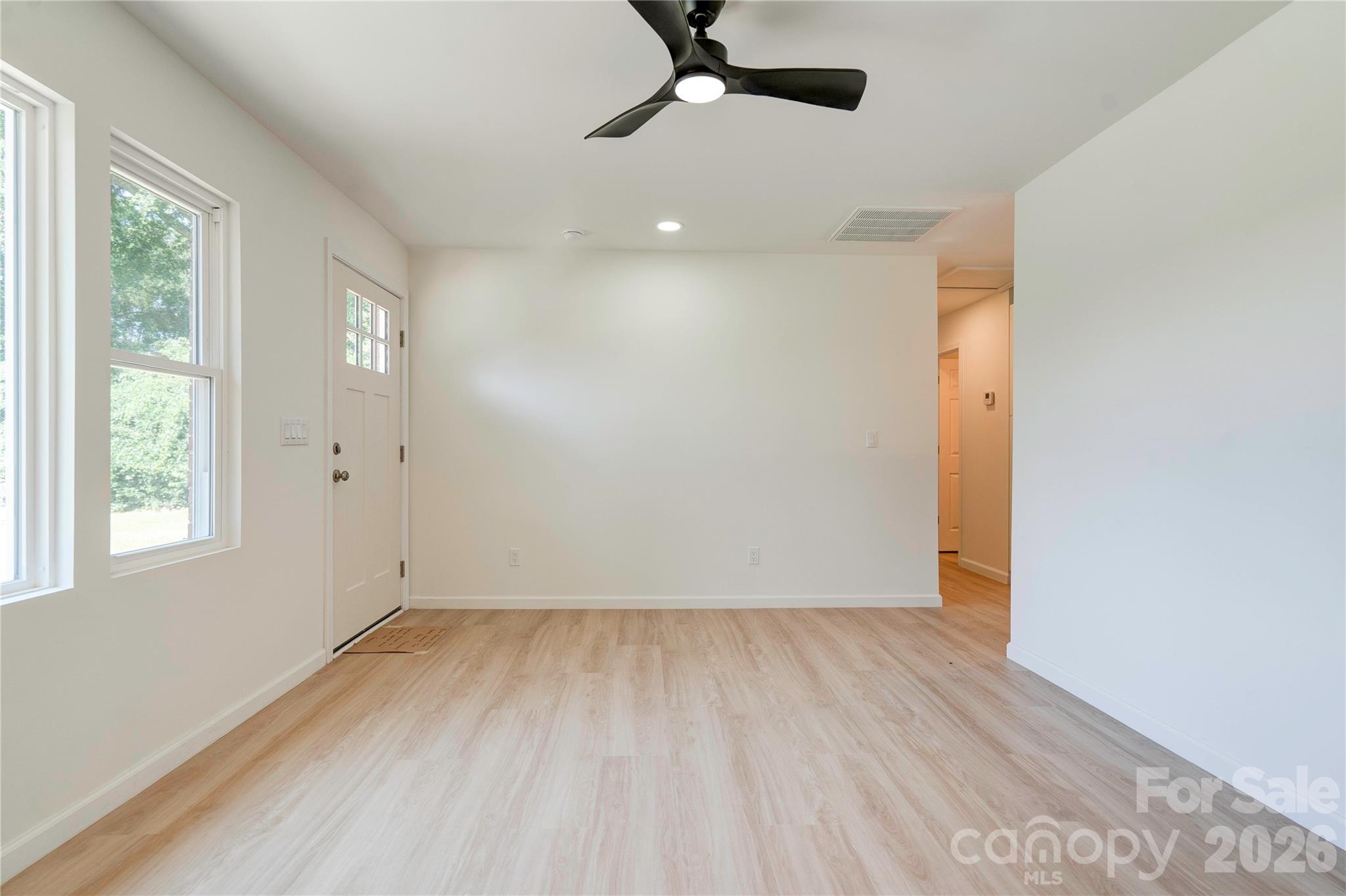 2994 Lutz Boulevard Property Photo 4