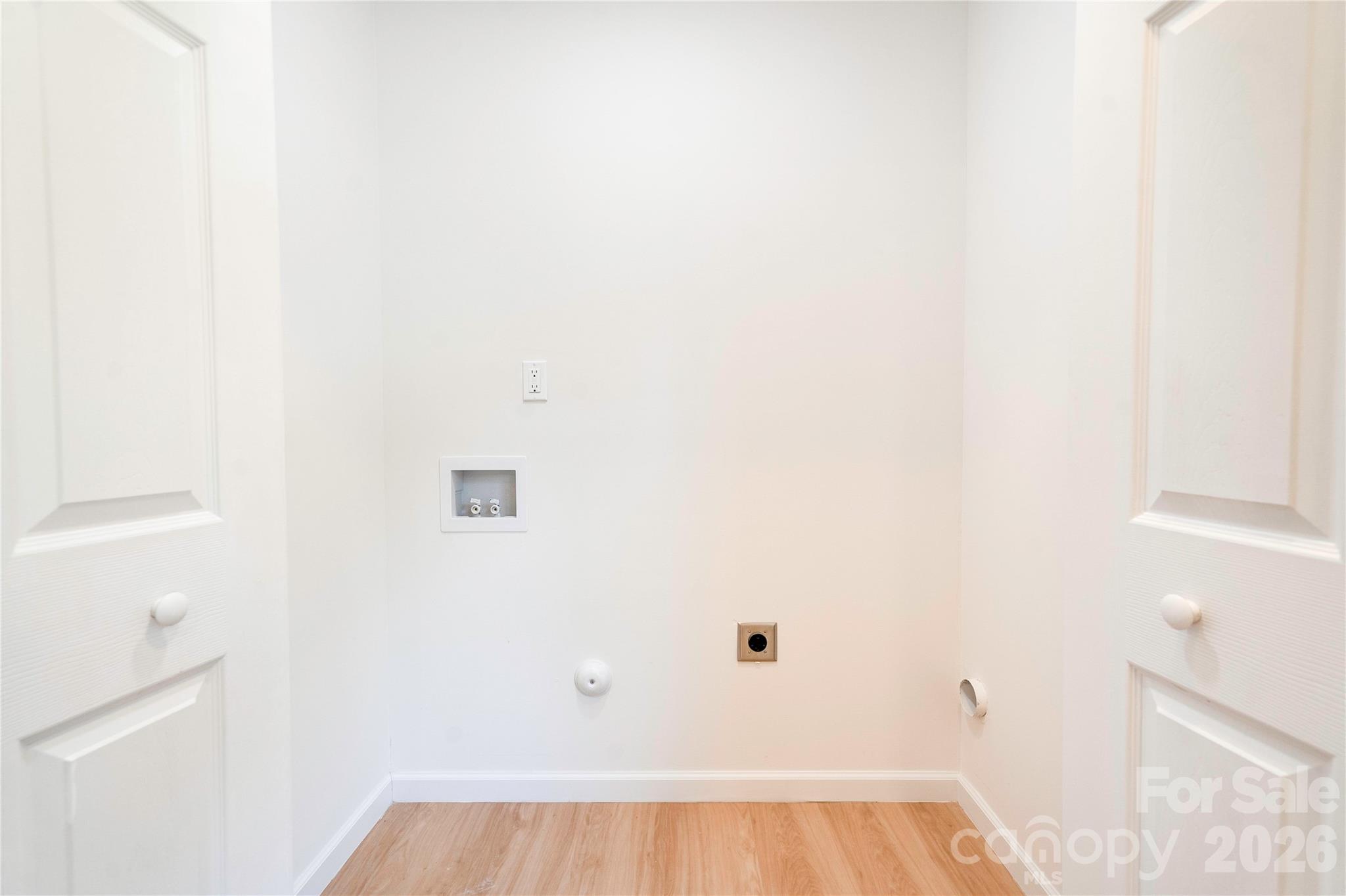 2994 Lutz Boulevard Property Photo 9