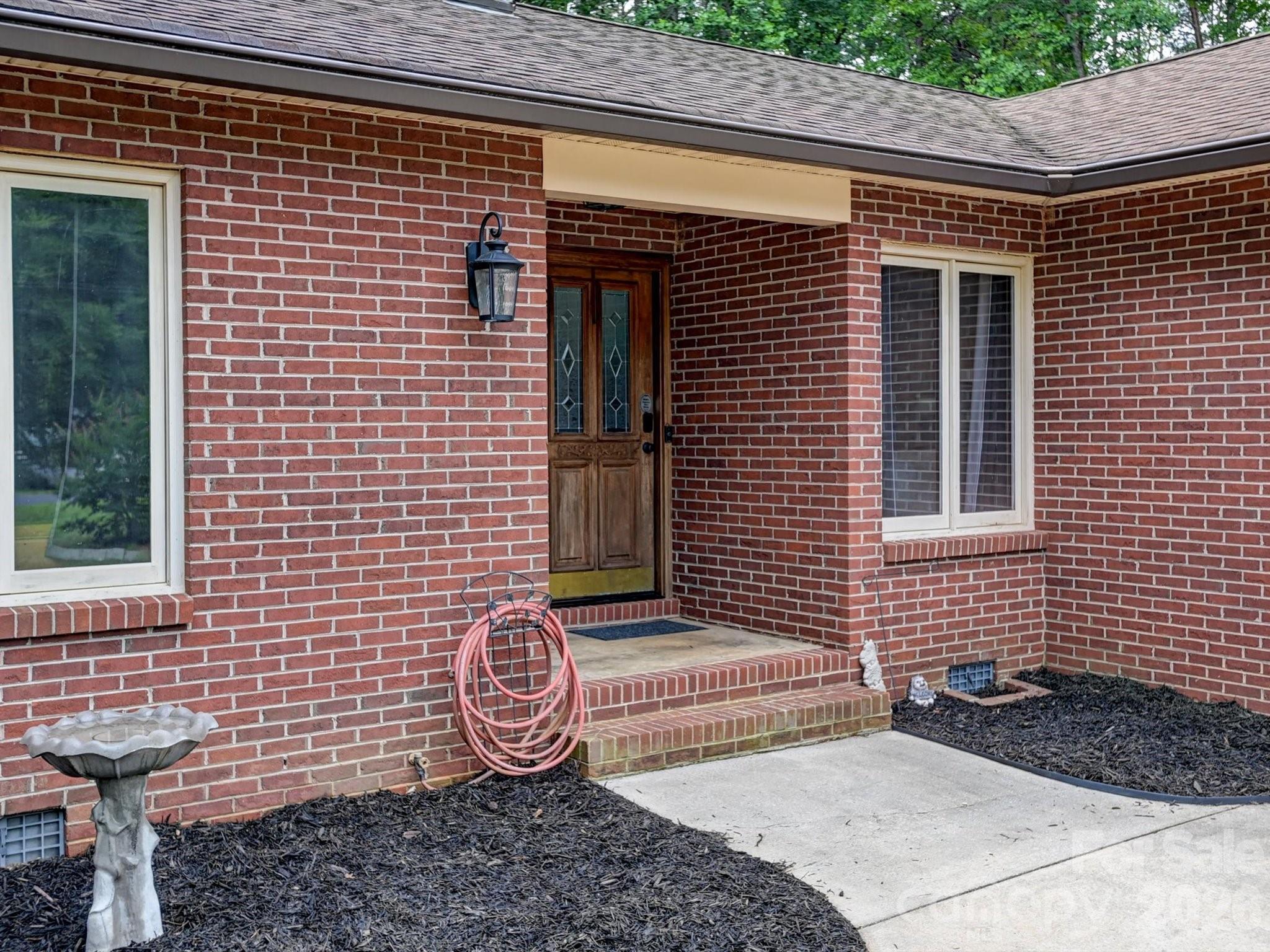 1320 Richard Road Property Photo 2