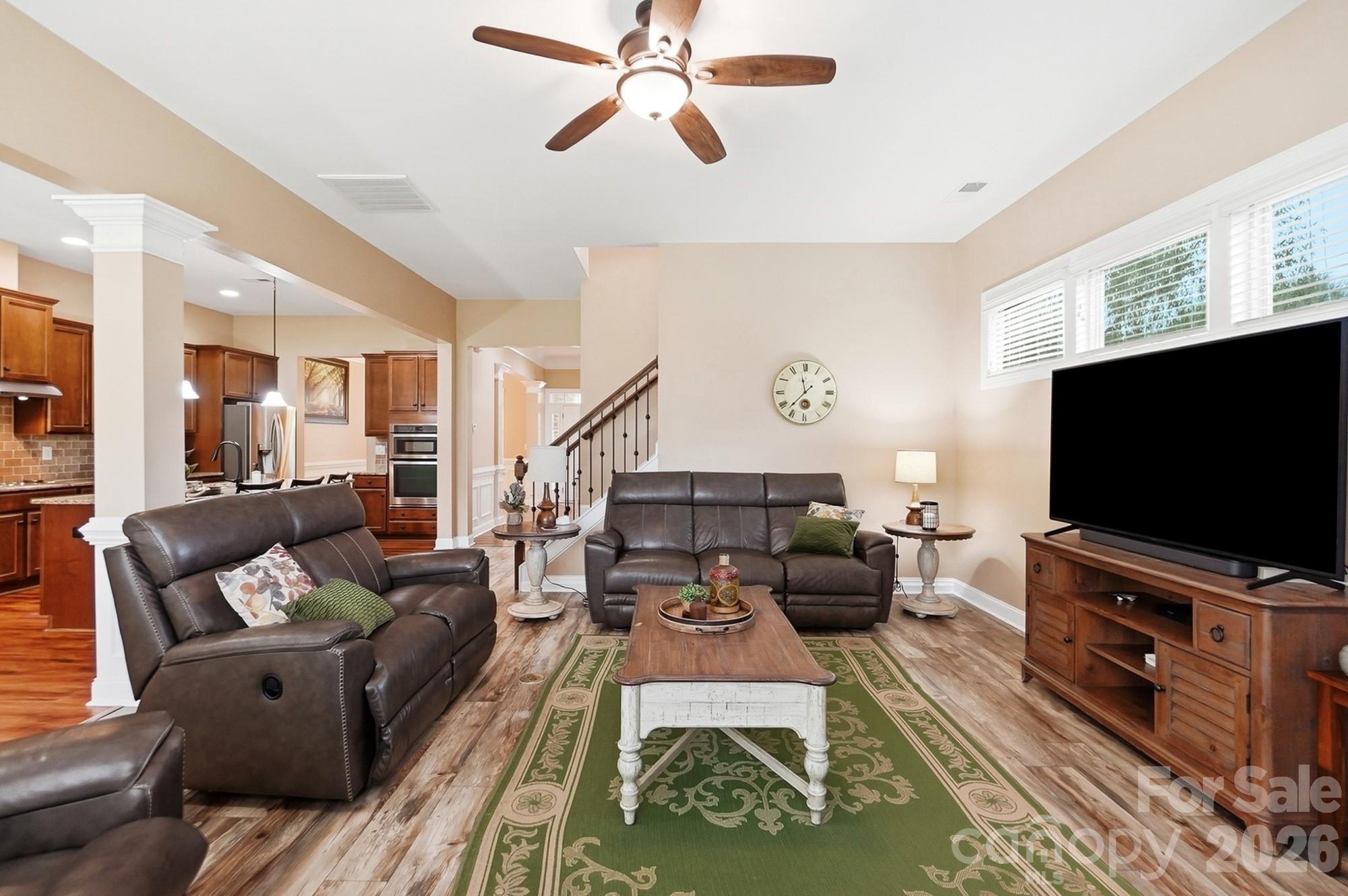 2105 Kinder Oak Drive Property Photo 13