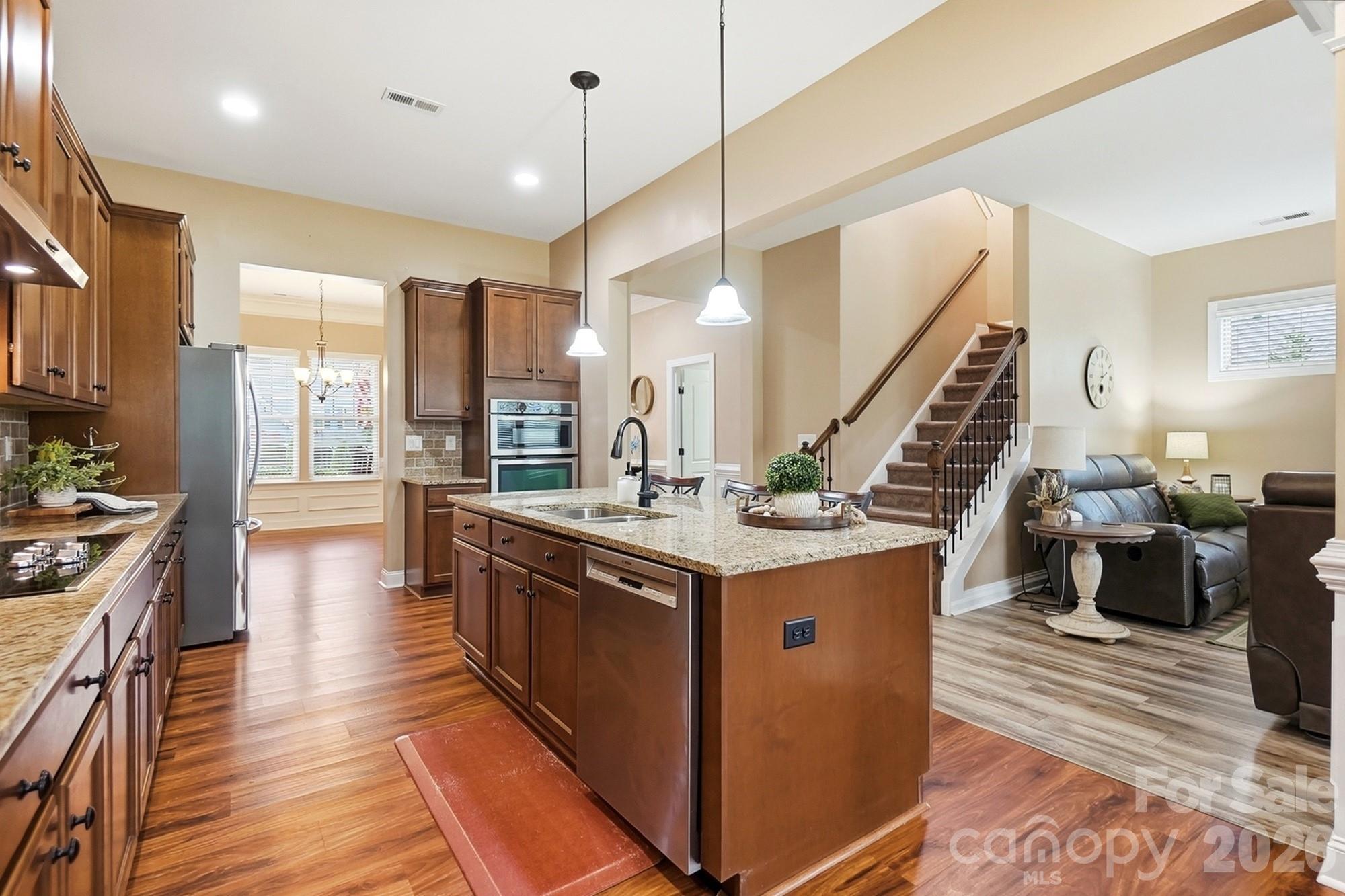 2105 Kinder Oak Drive Property Photo 18