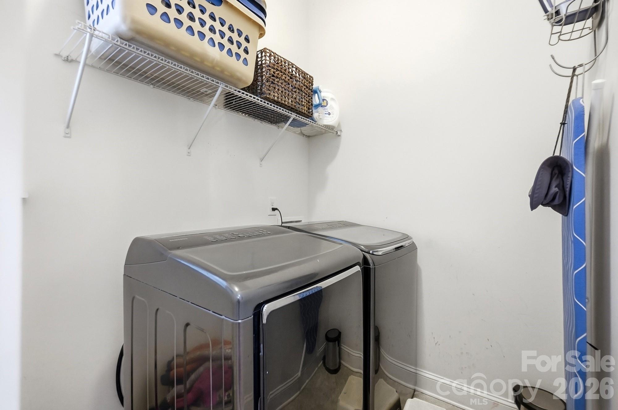 2105 Kinder Oak Drive Property Photo 24