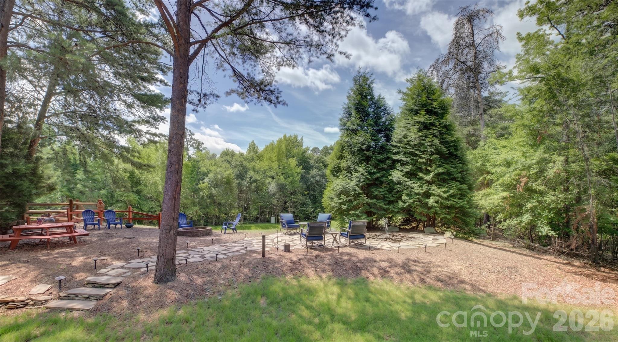 9609 Spurwig Court Property Photo 4