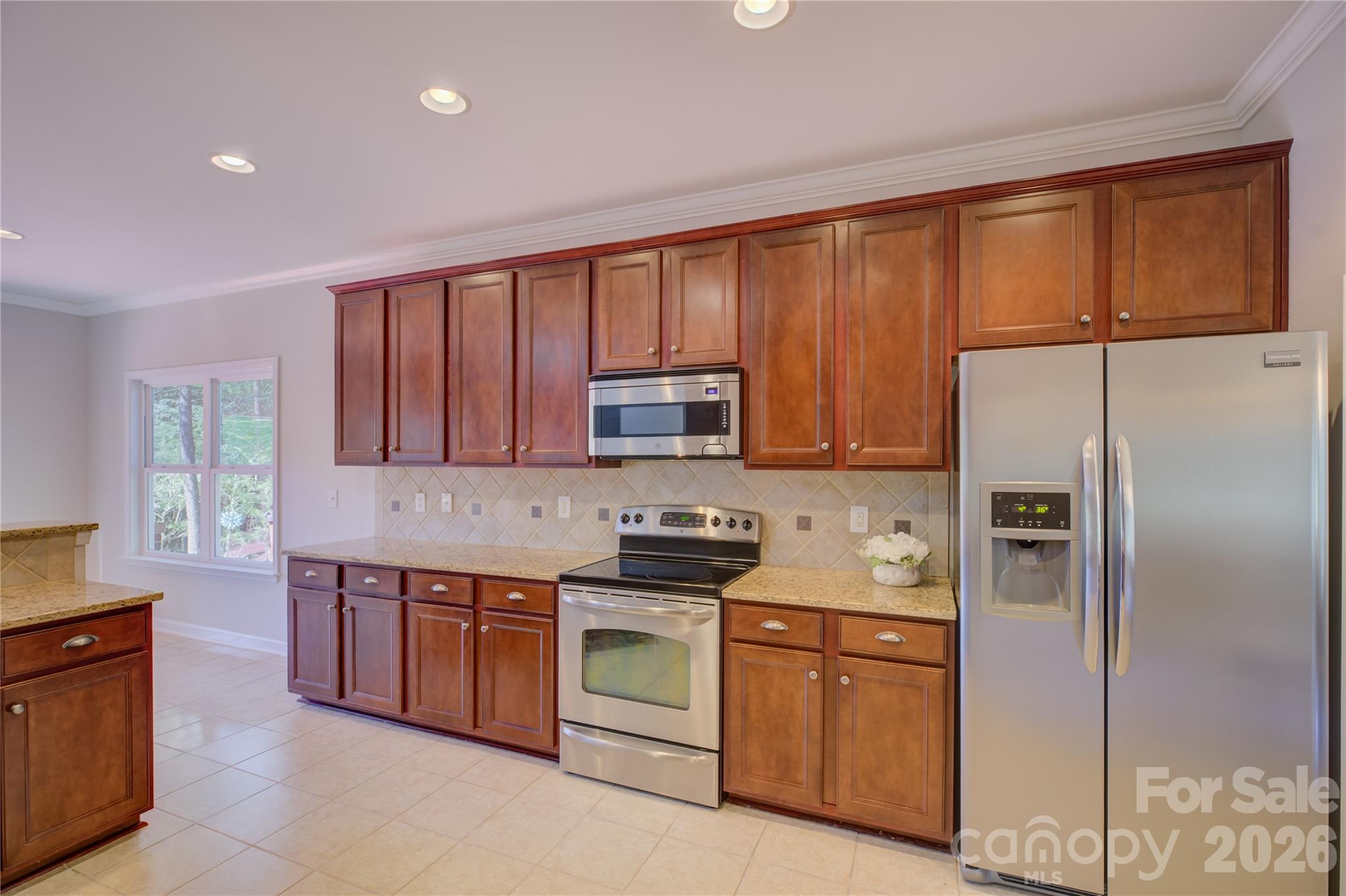 9609 Spurwig Court Property Photo 14