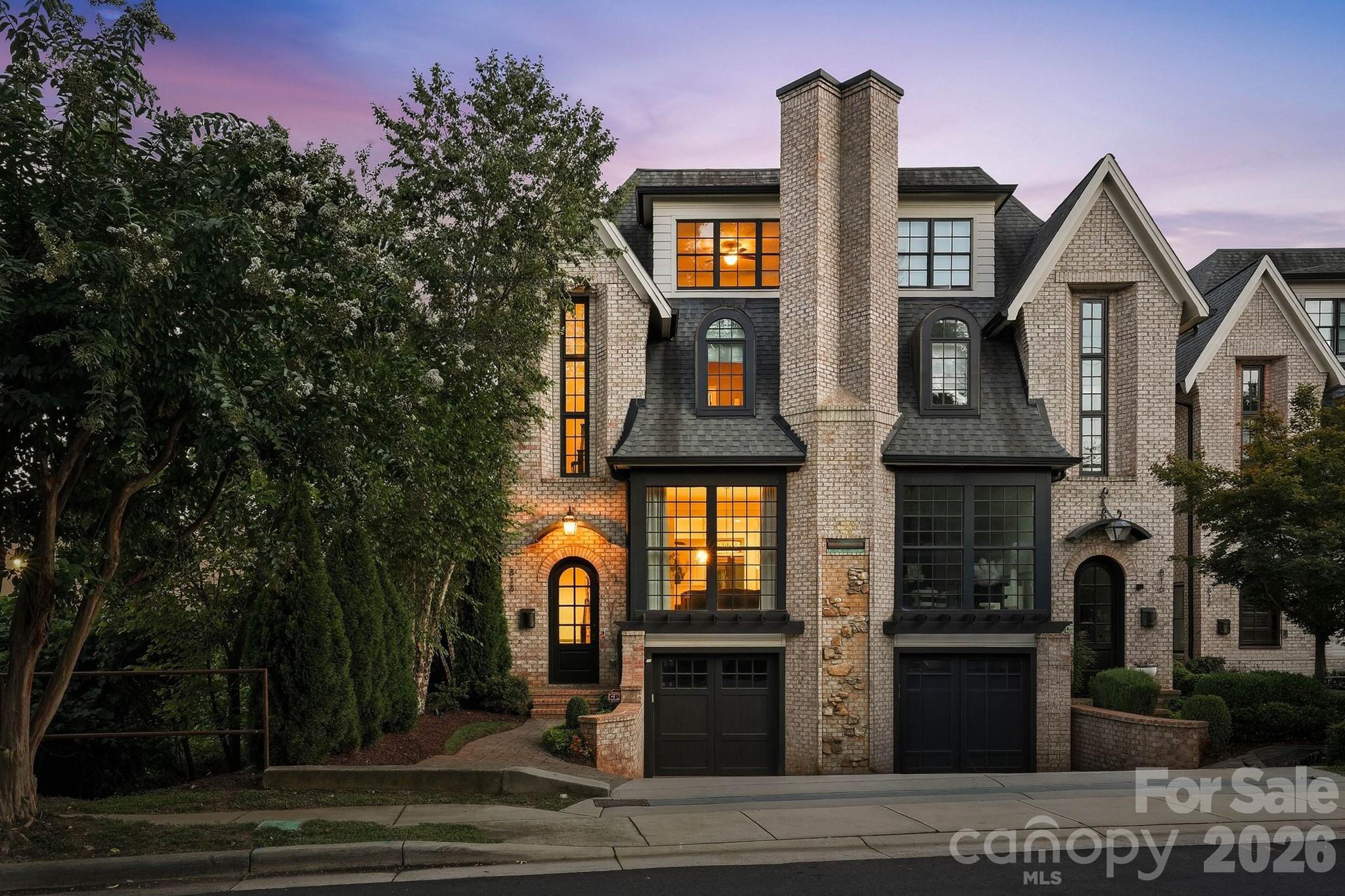 818 Ideal Way Property Photo 1