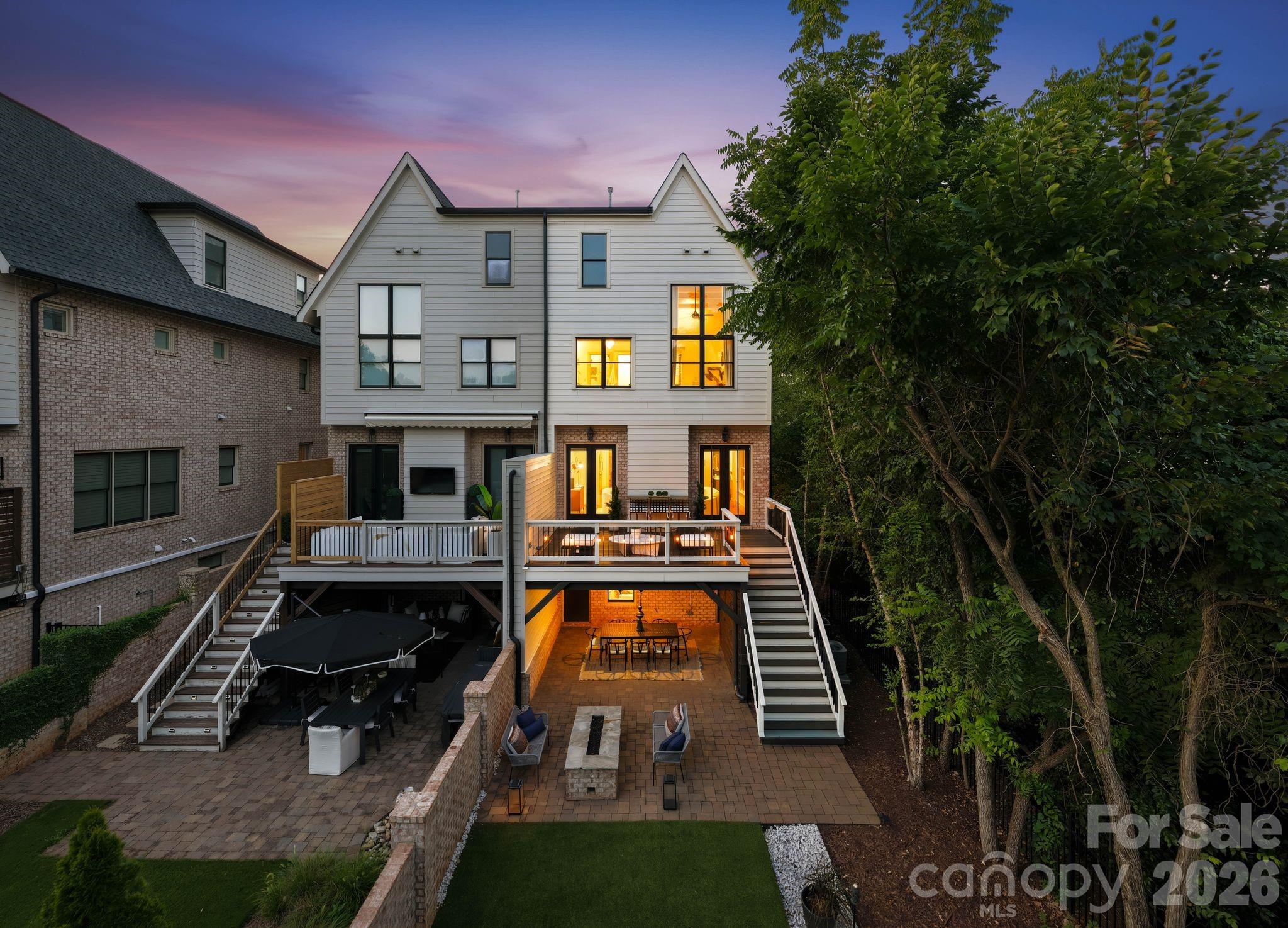 818 Ideal Way Property Photo 2