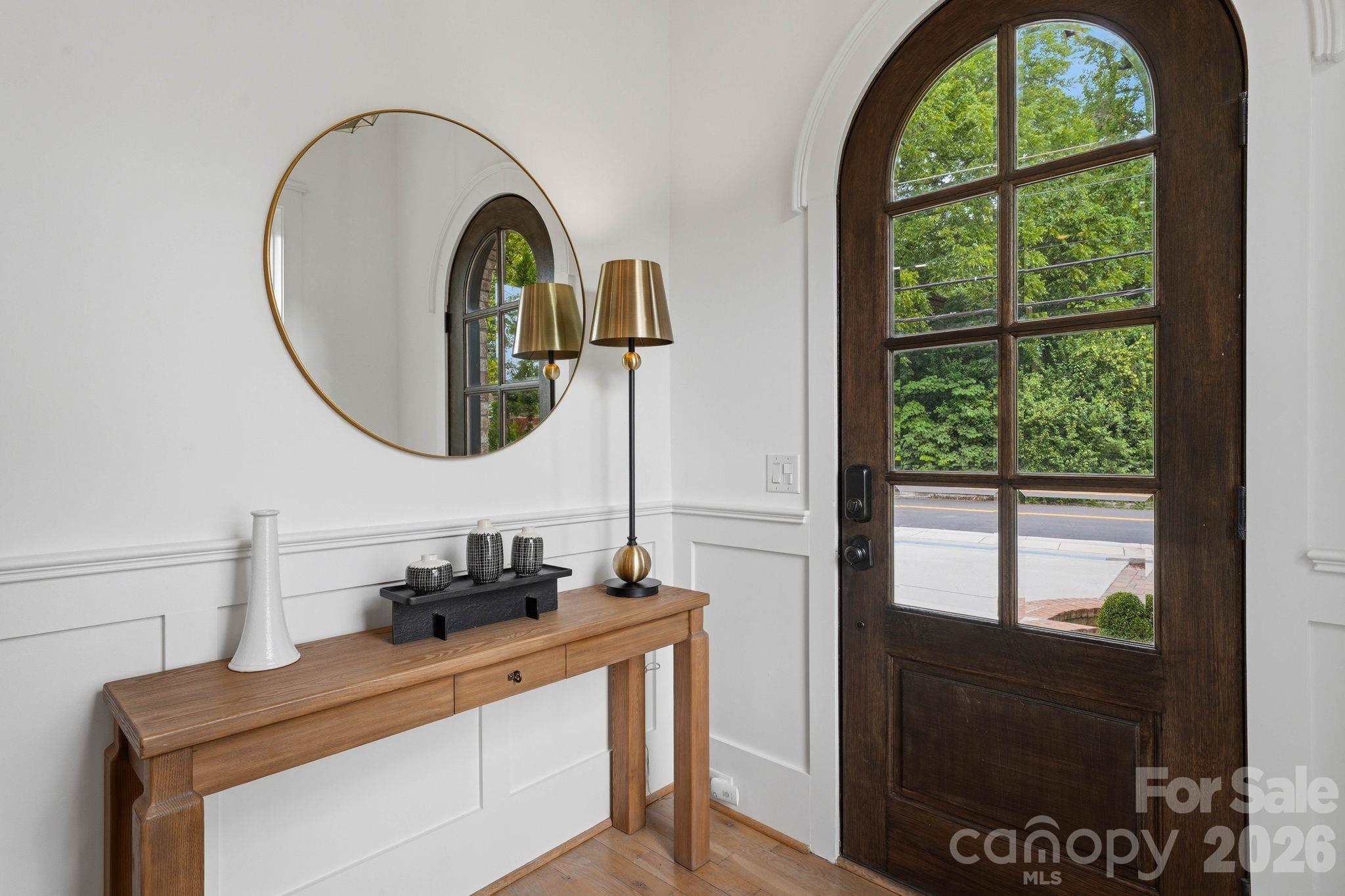 818 Ideal Way Property Photo 5