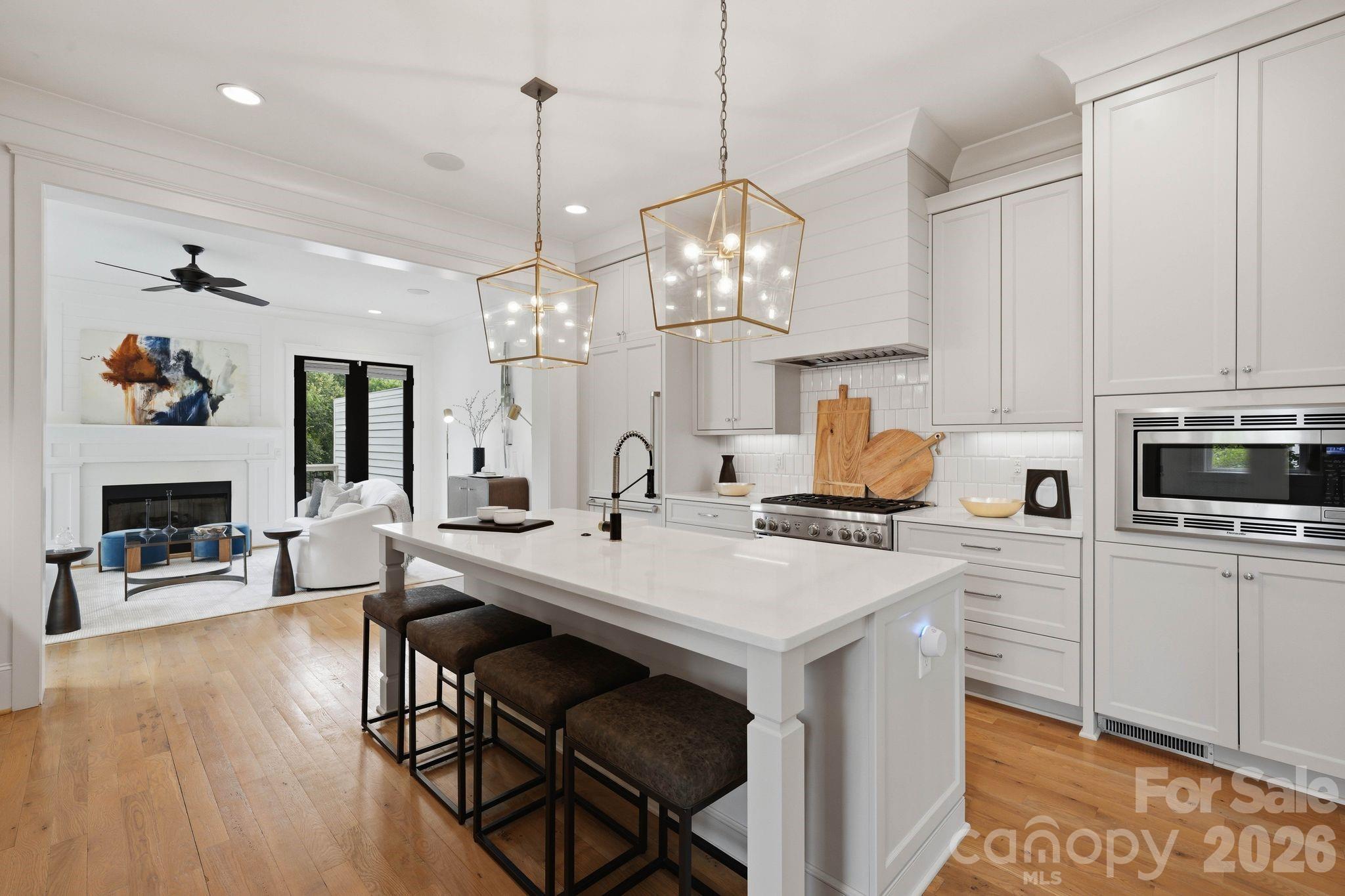 818 Ideal Way Property Photo 6