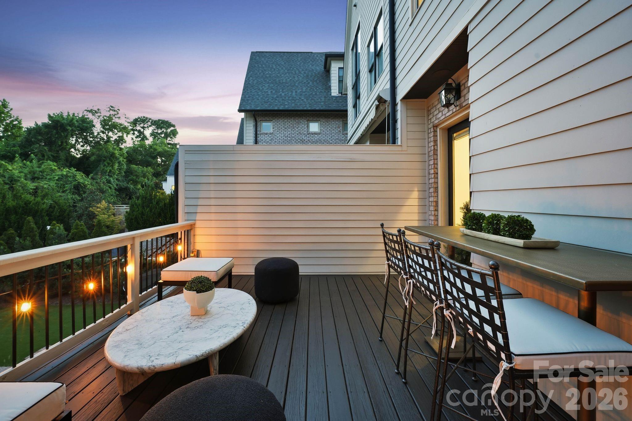 818 Ideal Way Property Photo 18