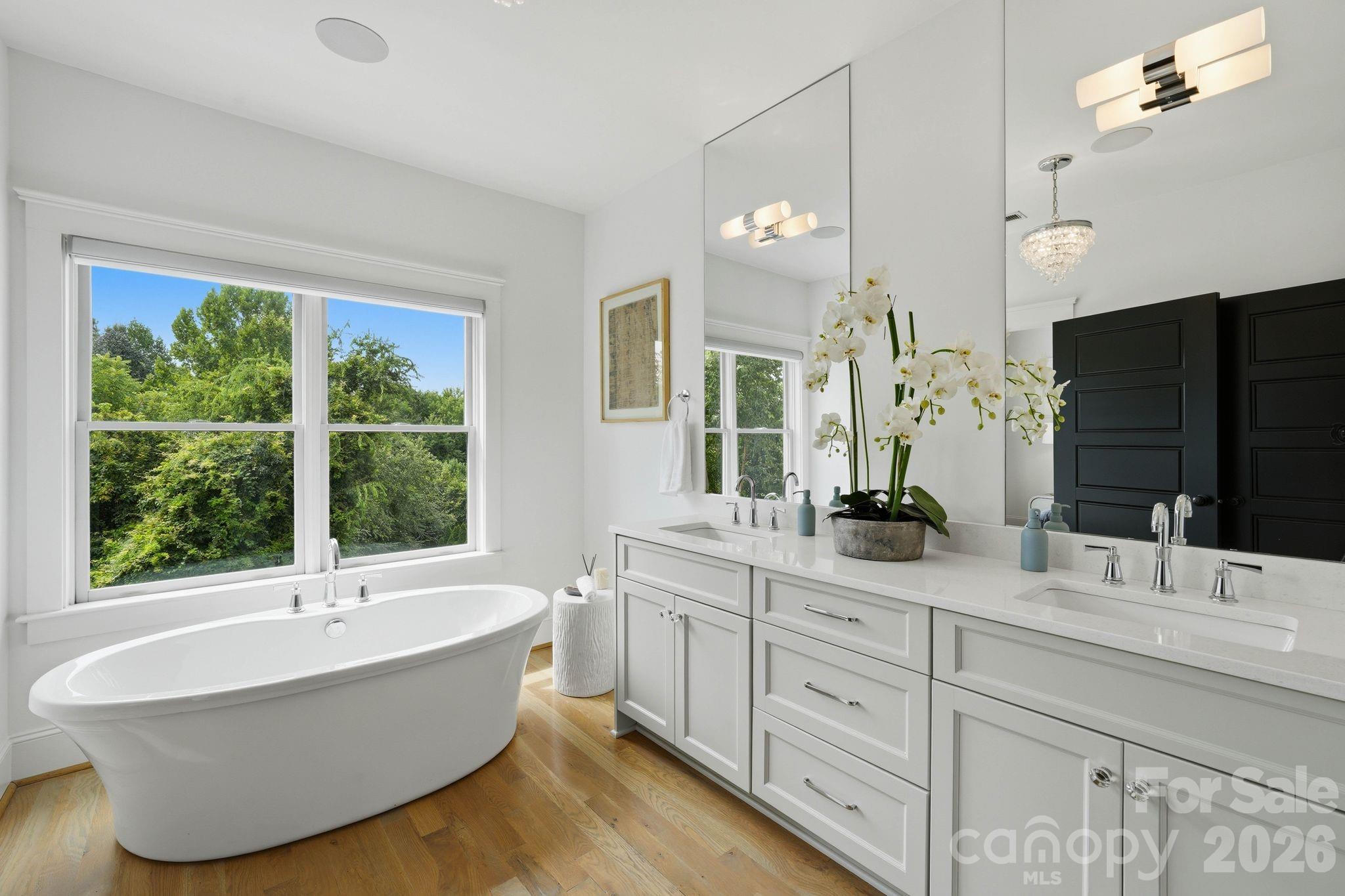 818 Ideal Way Property Photo 23