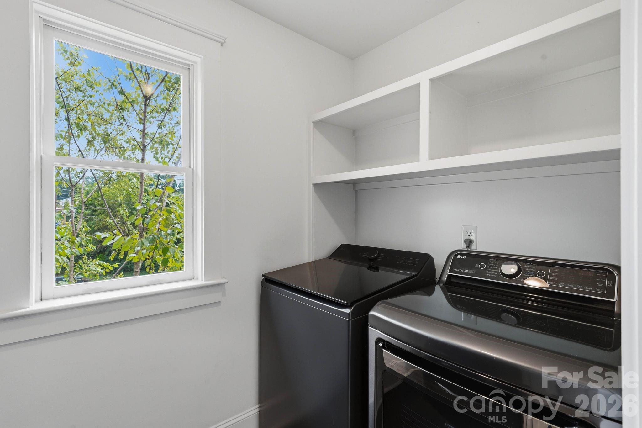 818 Ideal Way Property Photo 29
