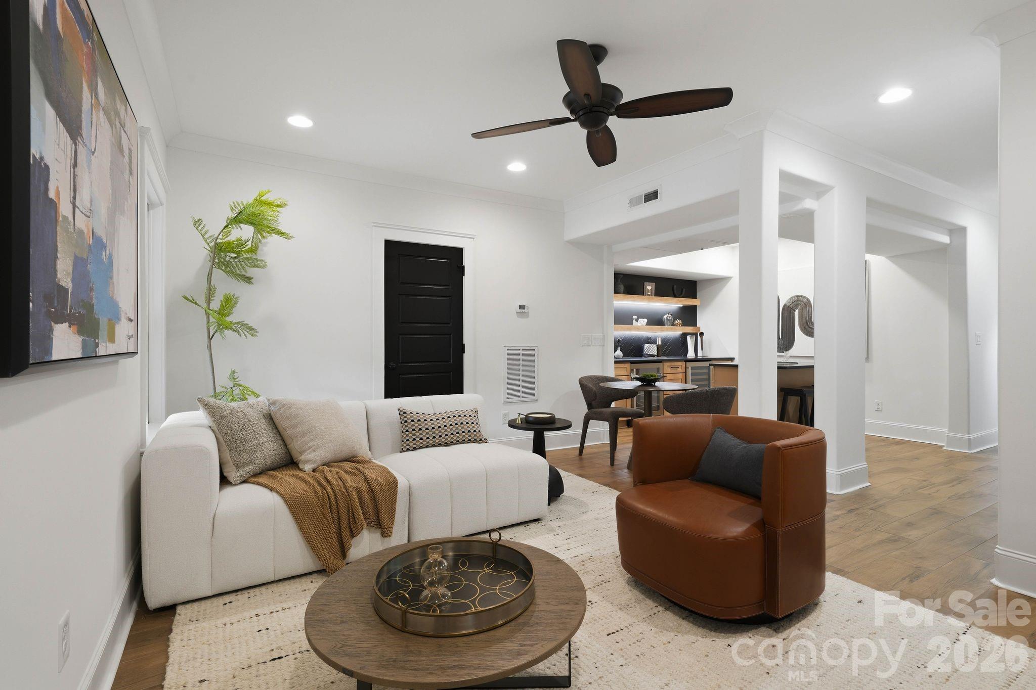 818 Ideal Way Property Photo 39