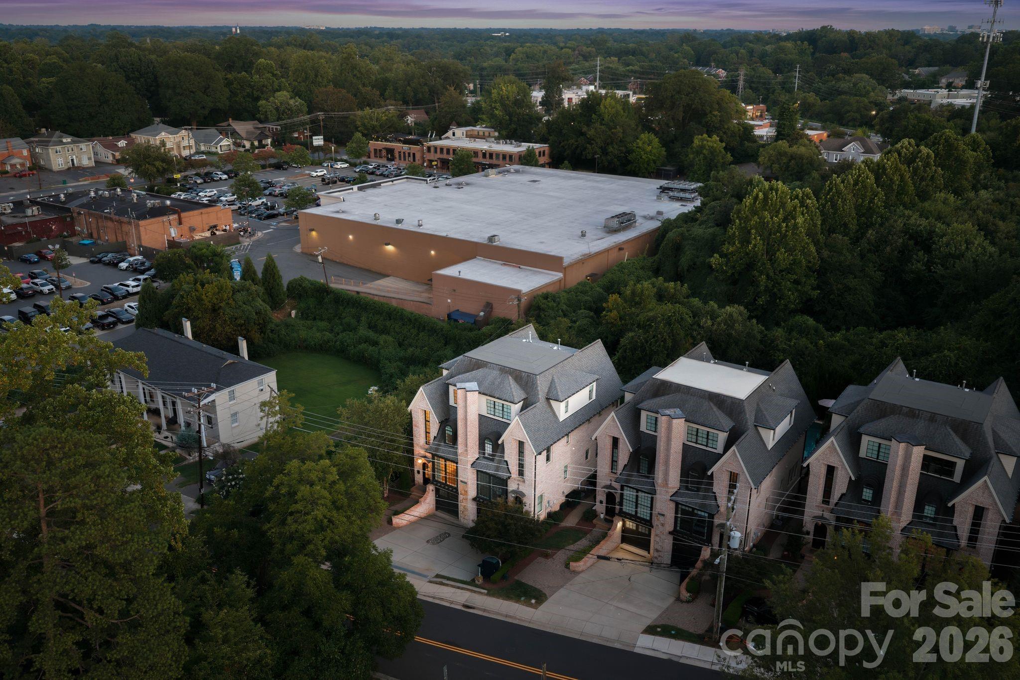 818 Ideal Way Property Photo 46