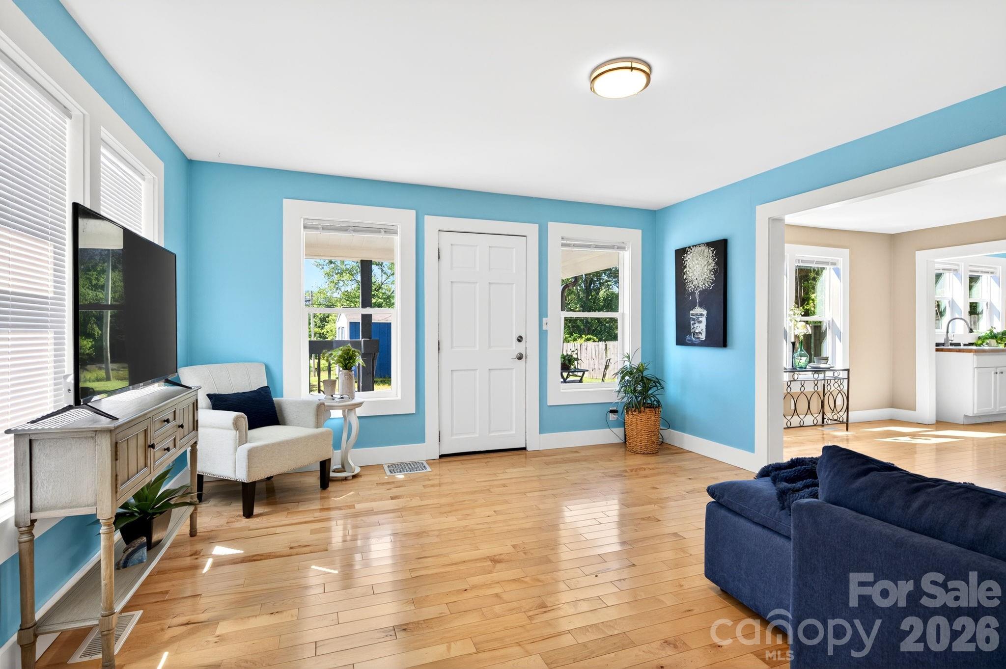 440v Carolina Avenue Property Photo 16