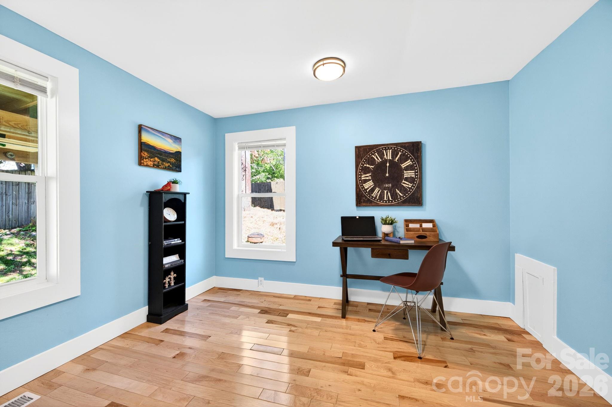 440v Carolina Avenue Property Photo 33