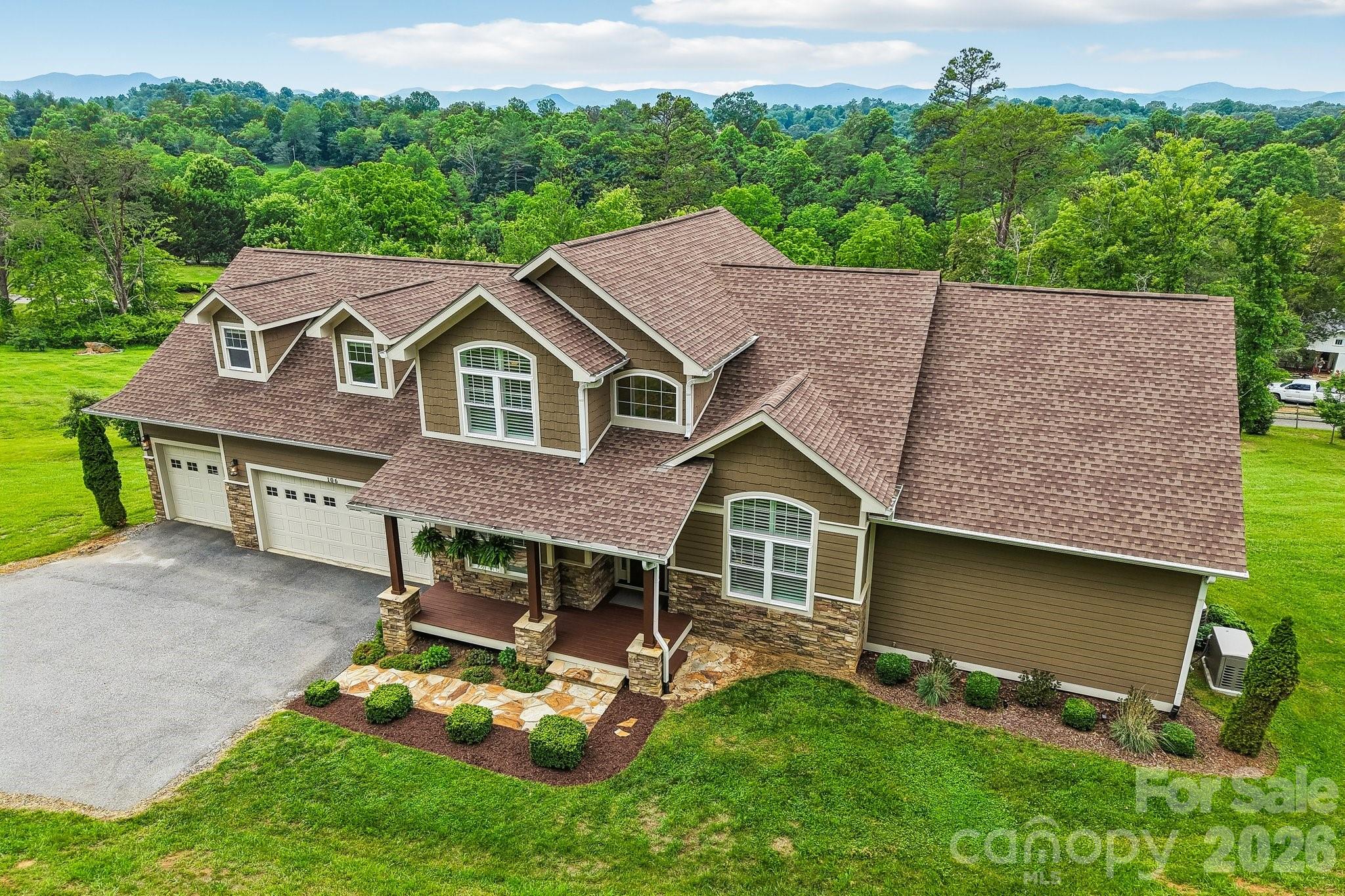 106 Saddle Ridge Drive Property Photo 2