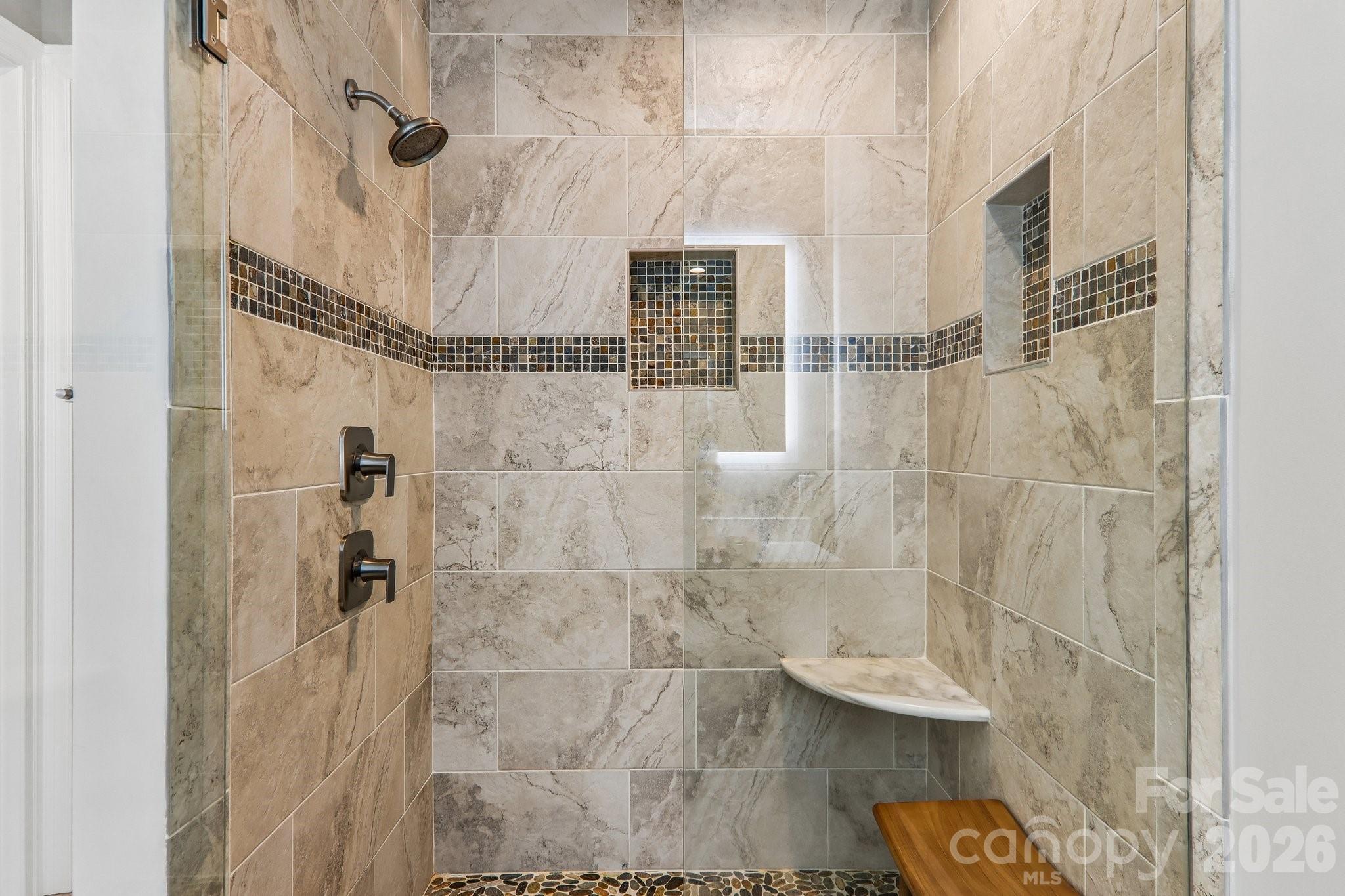 106 Saddle Ridge Drive Property Photo 24