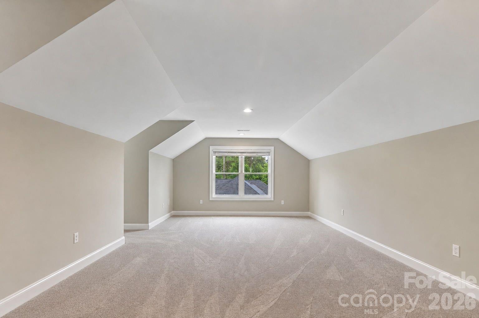 106 Saddle Ridge Drive Property Photo 31
