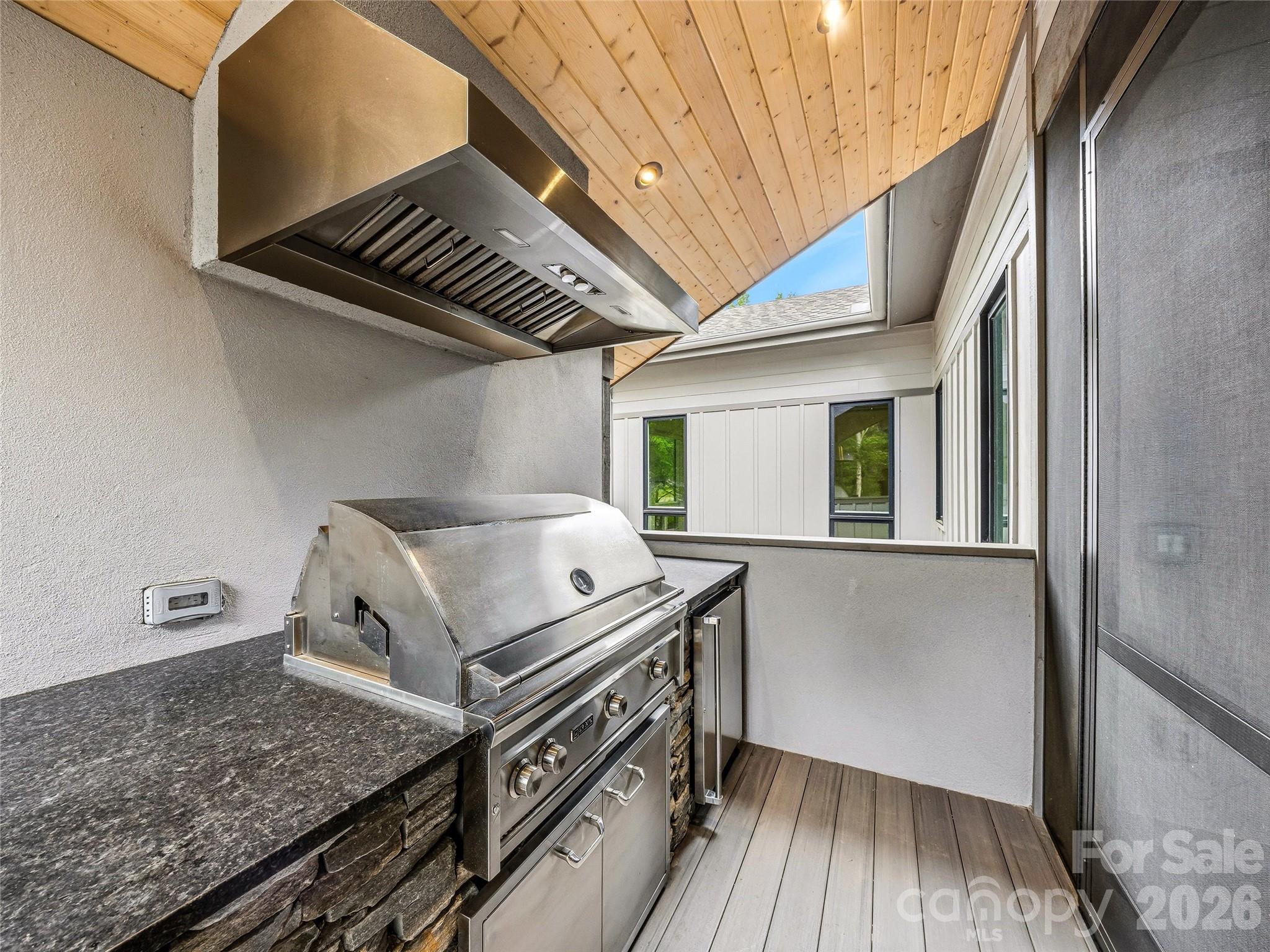 17 Nestlewood Drive Property Photo 45