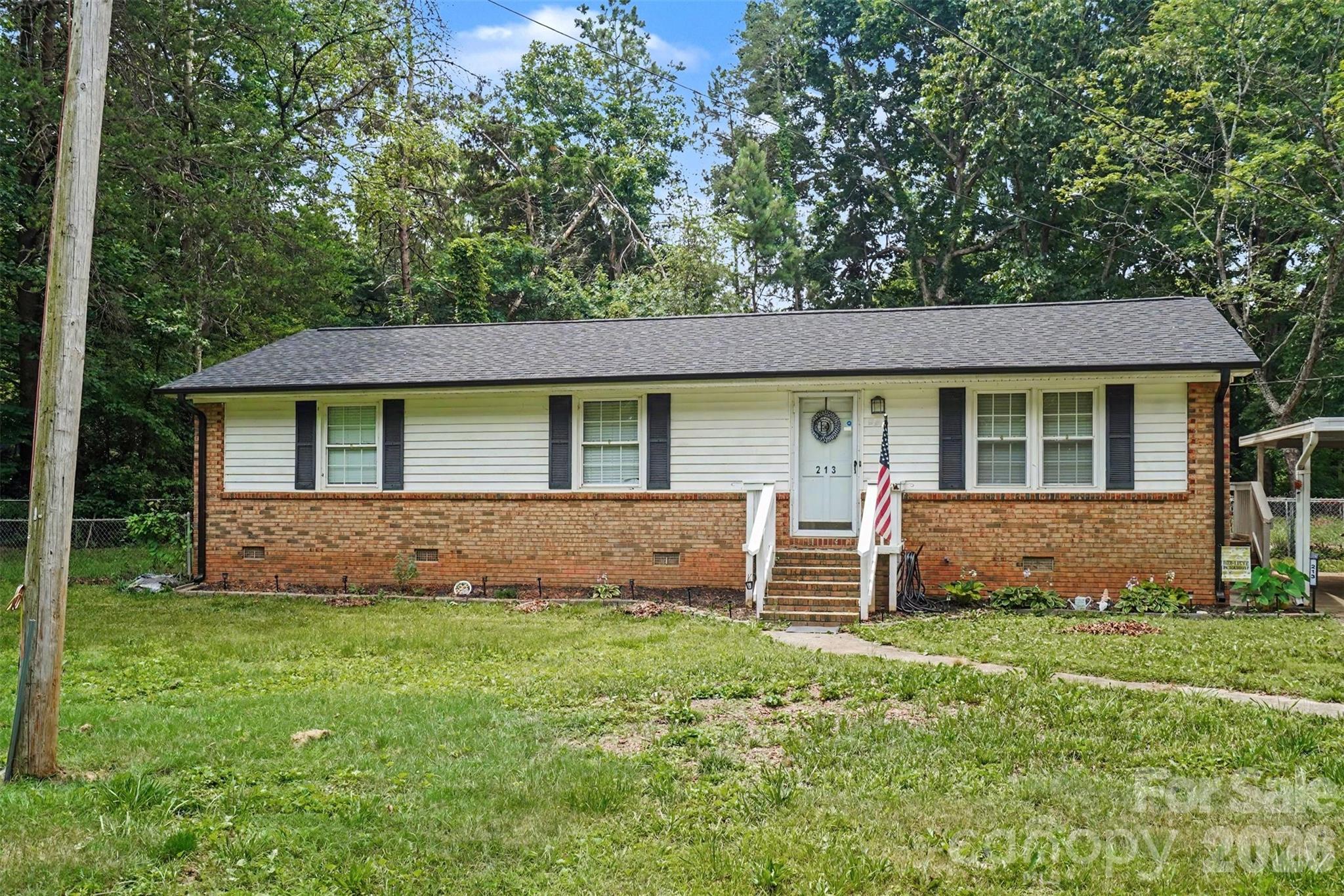 213 Bethany Road Property Photo 1