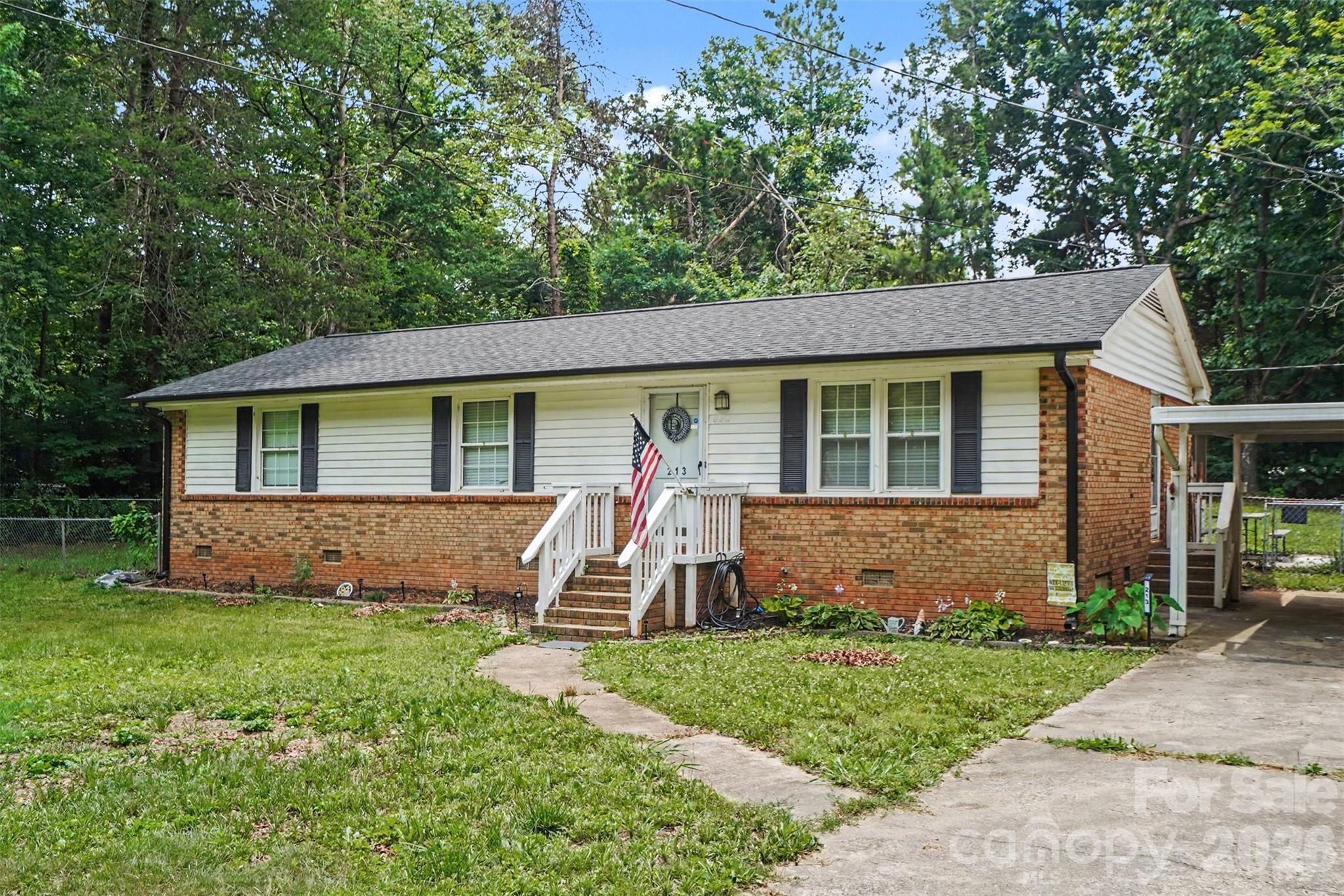 213 Bethany Road Property Photo 3