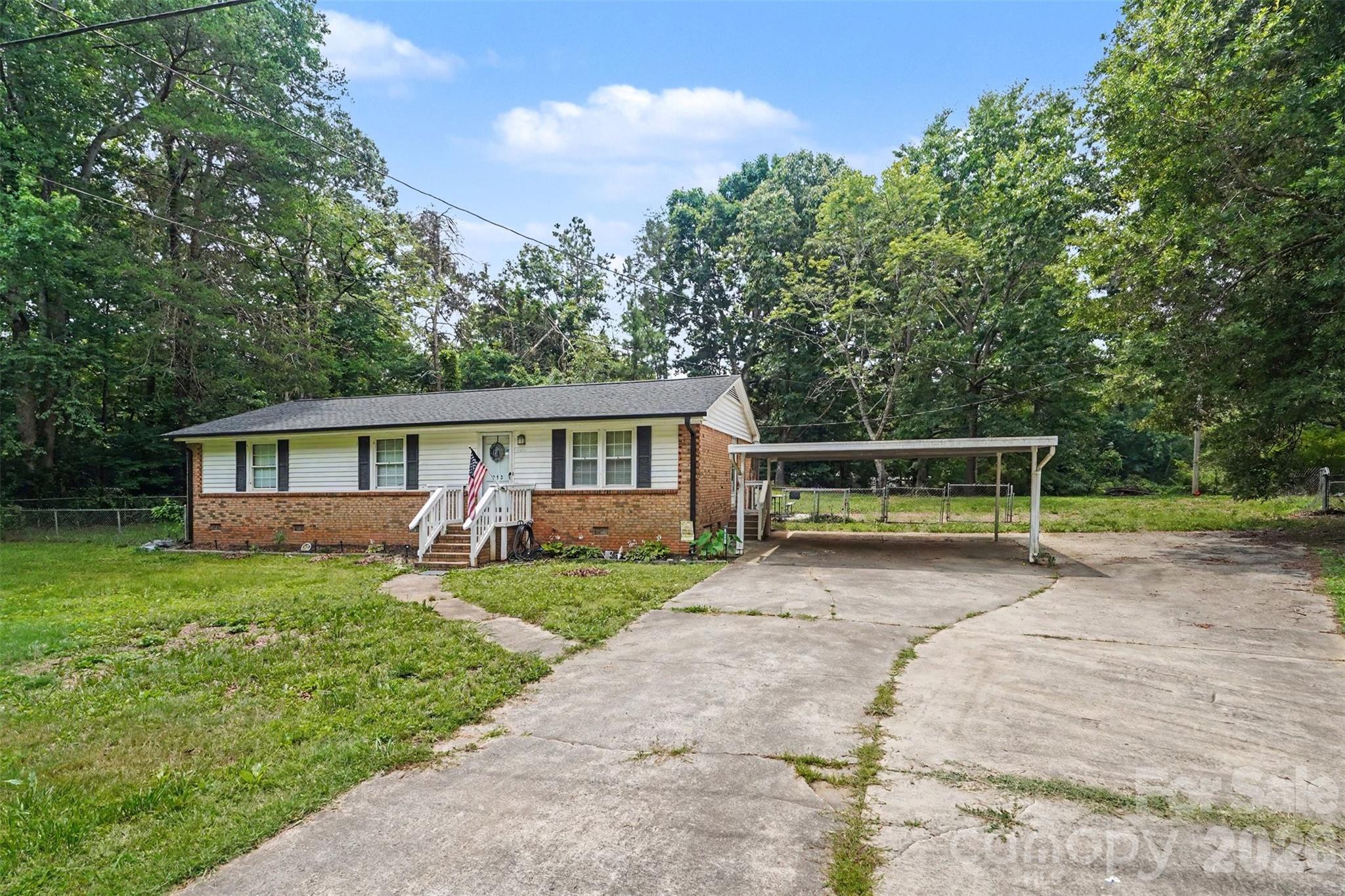 213 Bethany Road Property Photo 4
